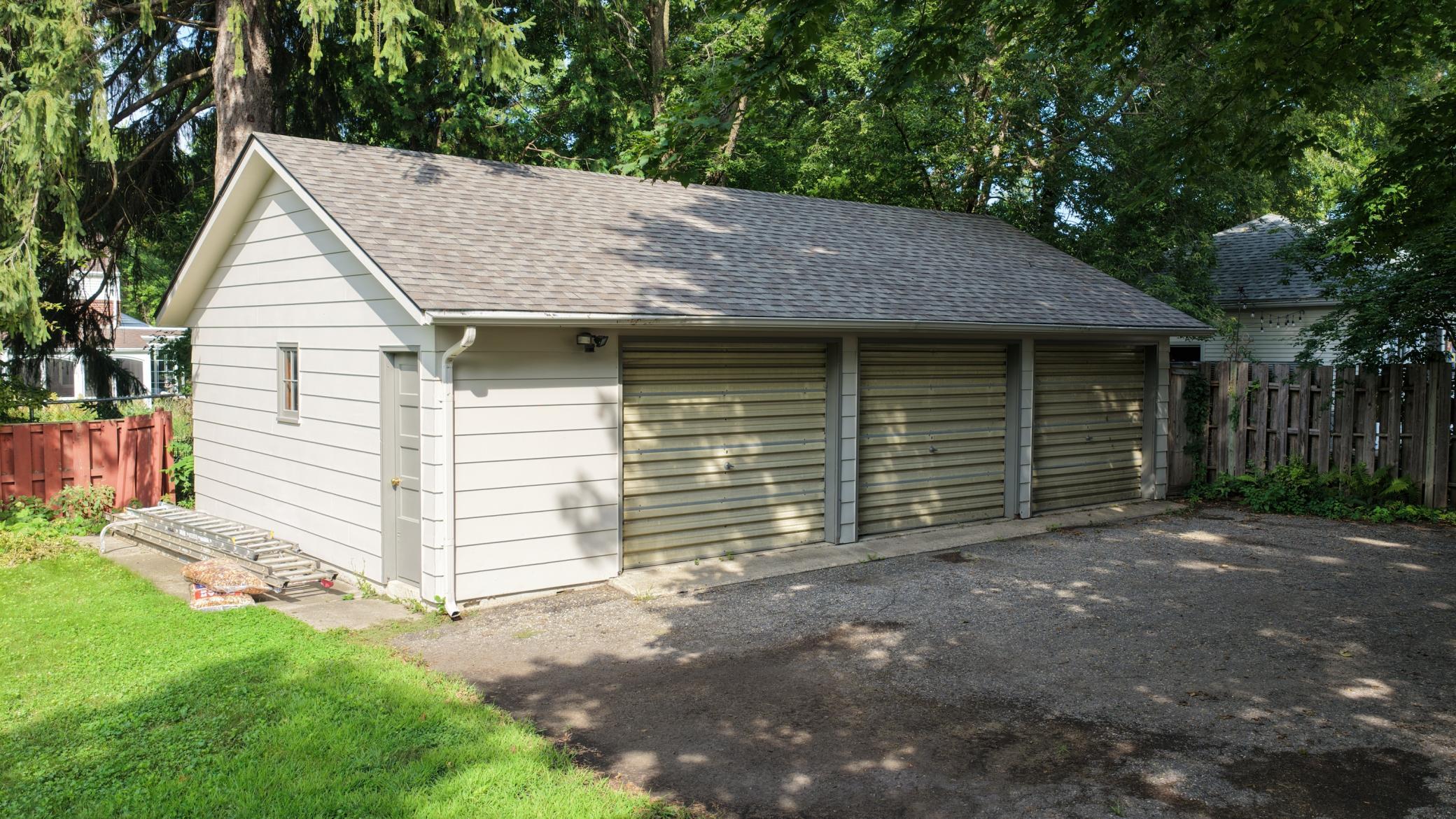 420 9th Street Sw Property Photo 3