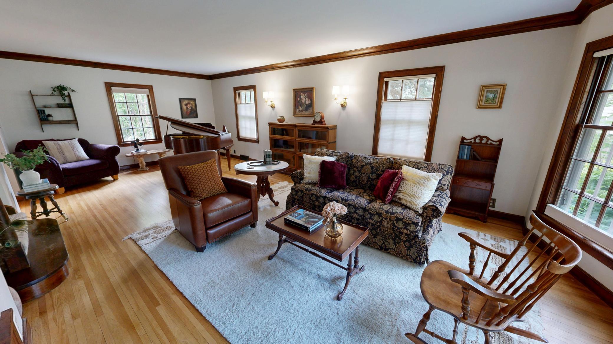 420 9th Street Sw Property Photo 13