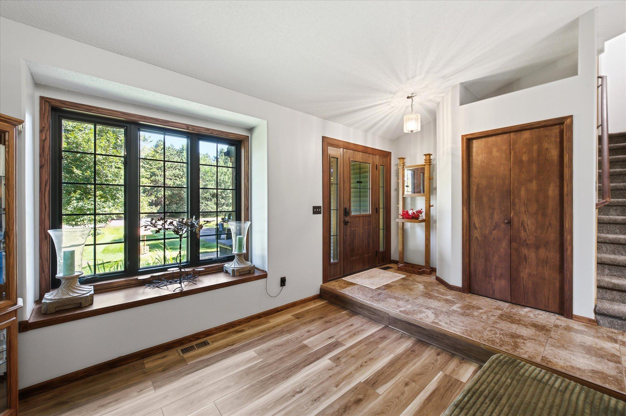 18187 93rd Street Se Property Photo 3