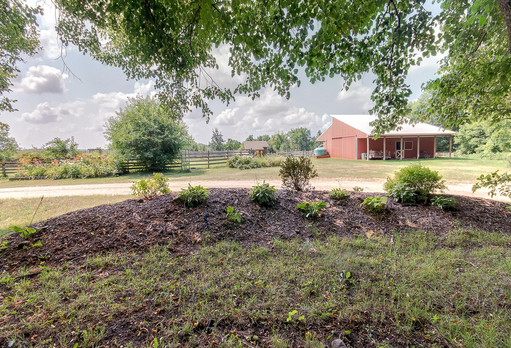 2989 140th Street E Property Photo 8