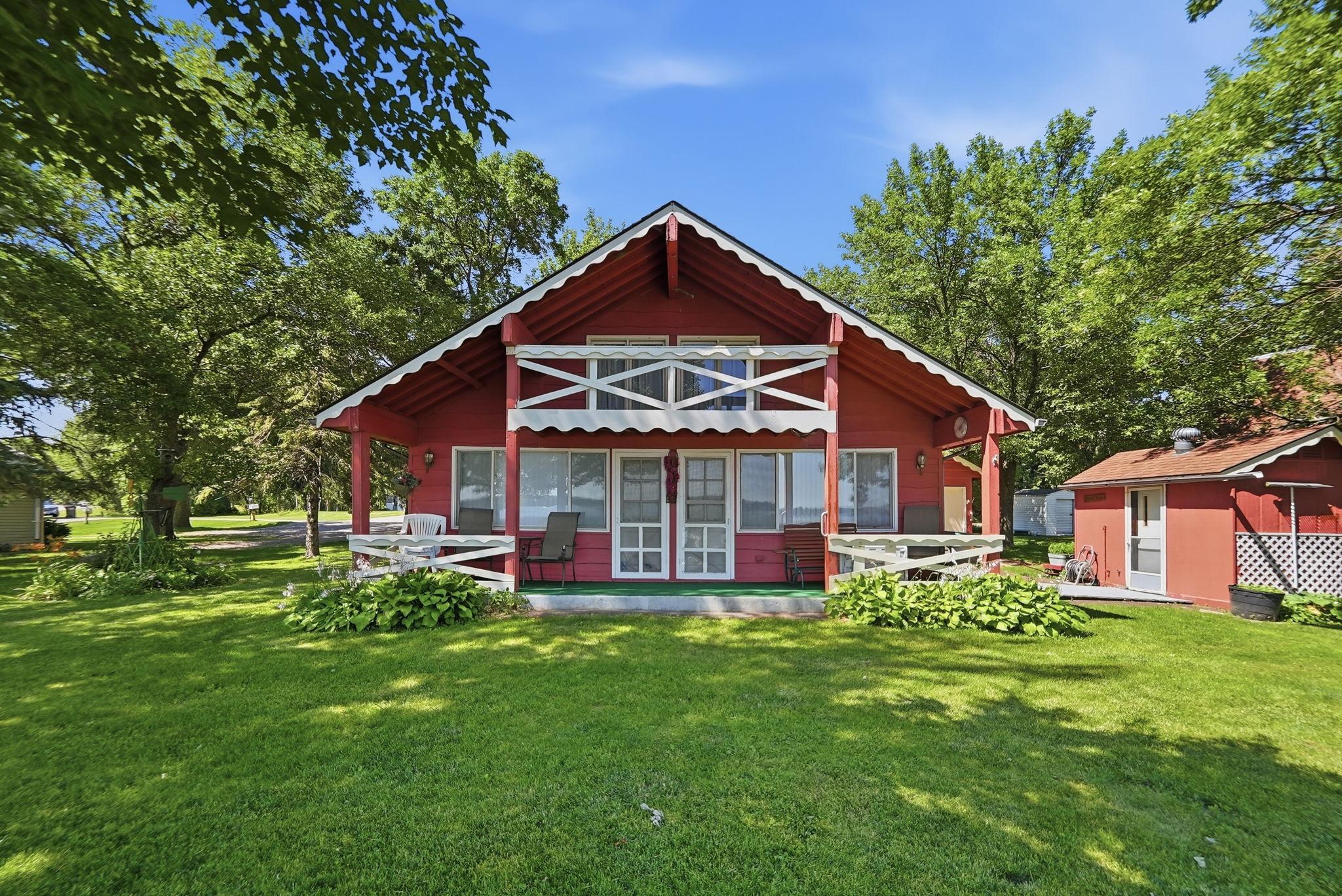 14487 Breezy Point Road Property Photo 1