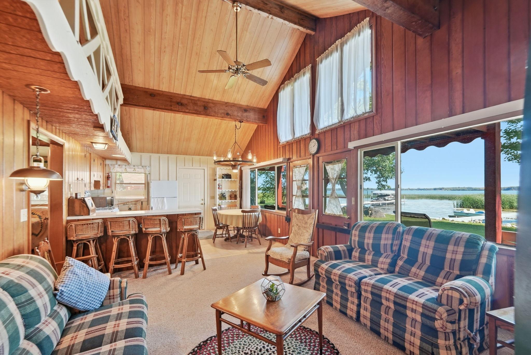 14487 Breezy Point Road Property Photo 21