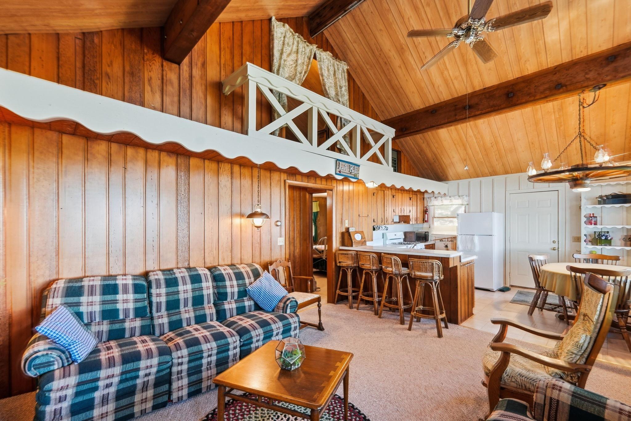 14487 Breezy Point Road Property Photo 22