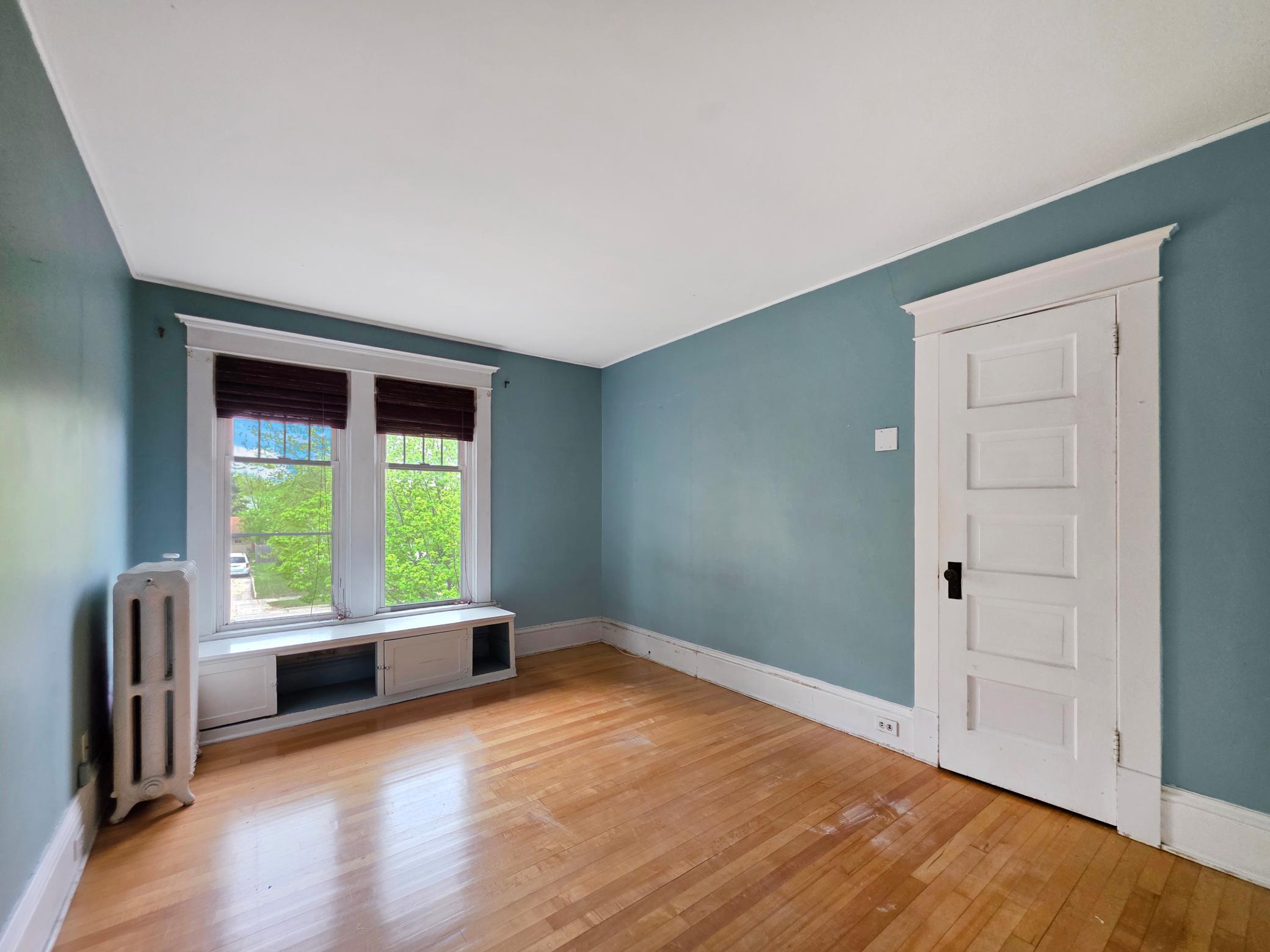 716 N Broadway Property Photo 34