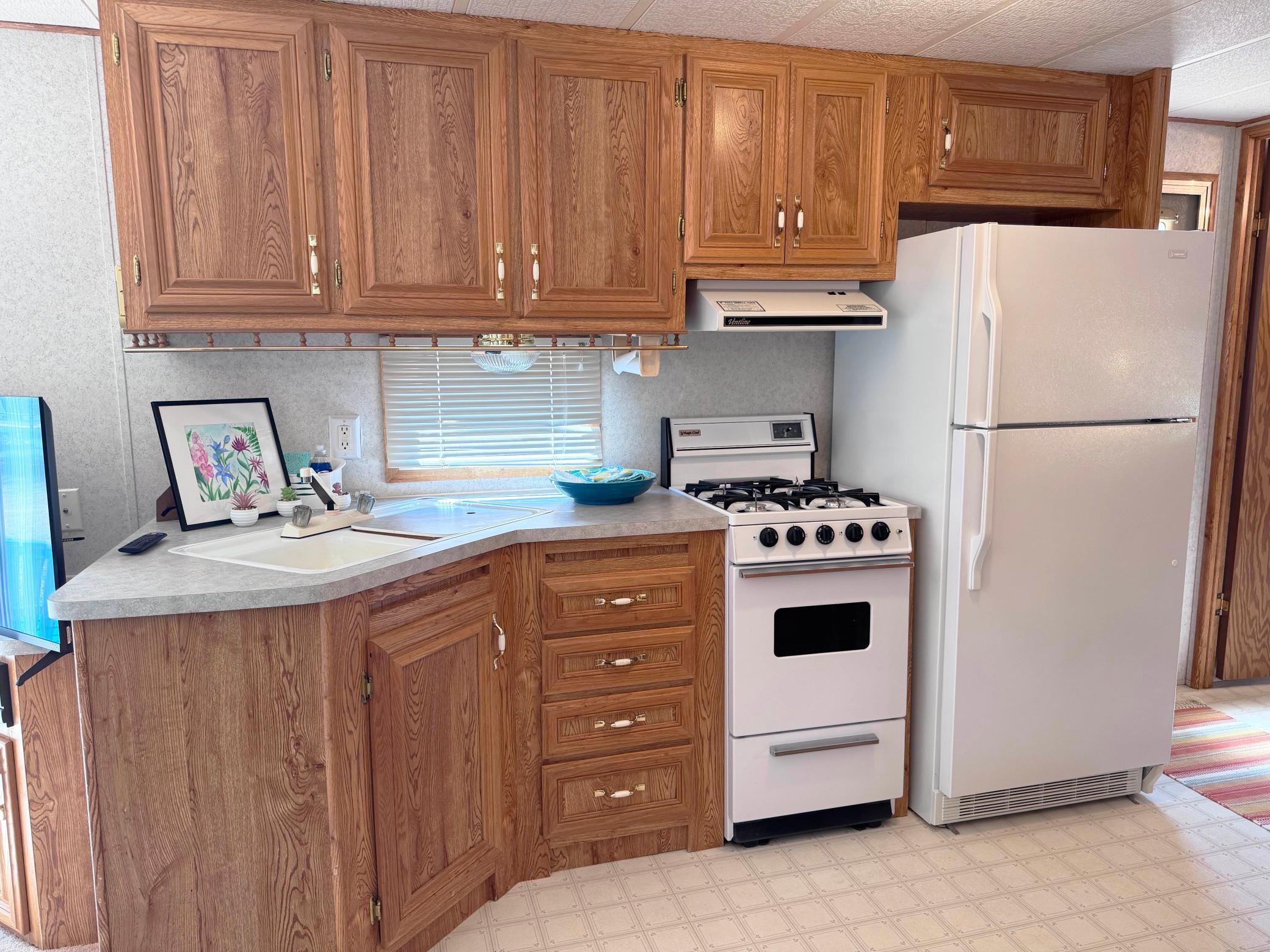 25657 Circle Drive Property Photo 7