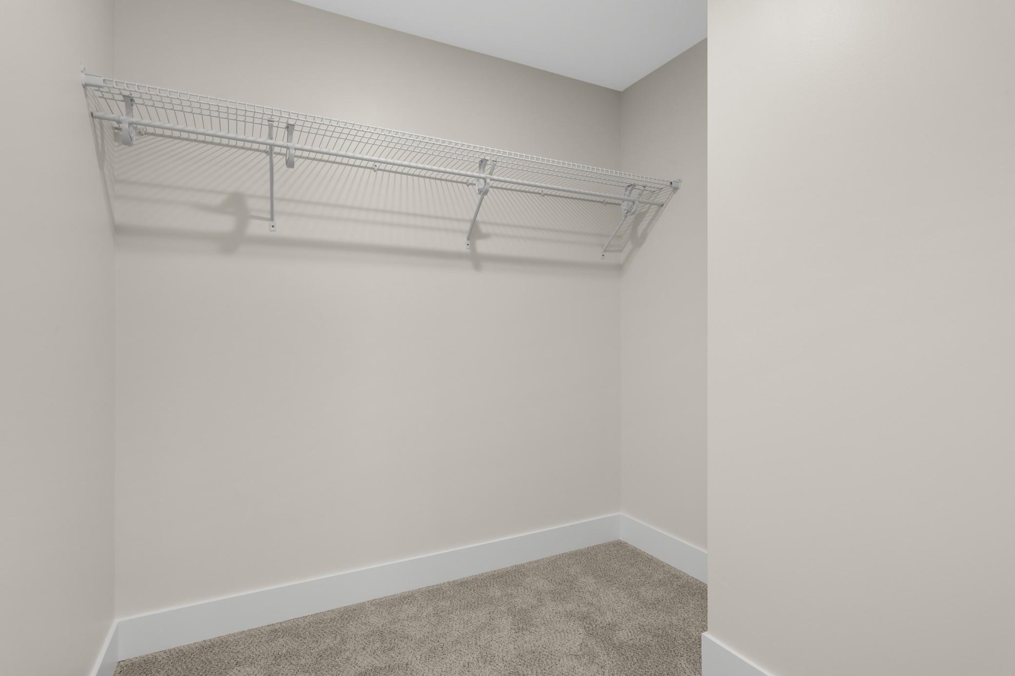 3326 Thomas Avenue N 3326 Property Photo 25