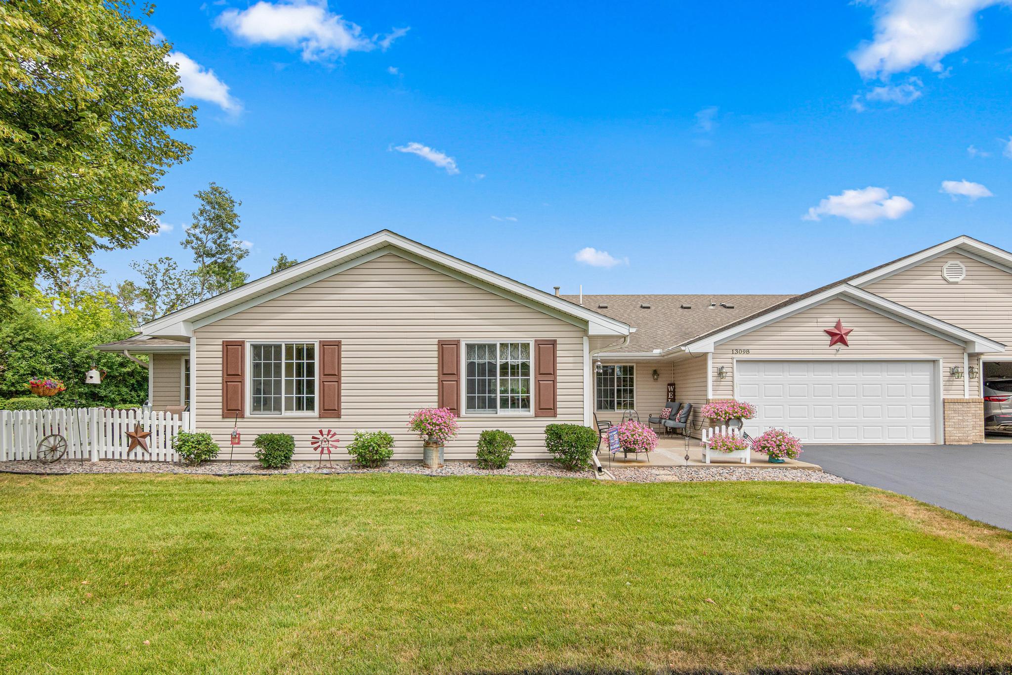 13098 Brookside Lane N Property Photo 1