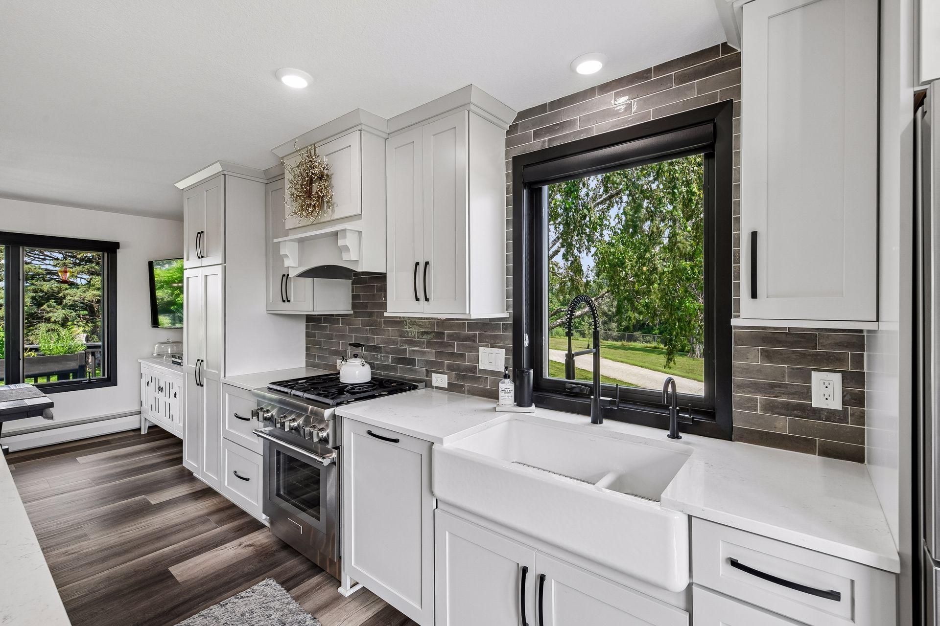 18061 Langford Boulevard Property Photo 10