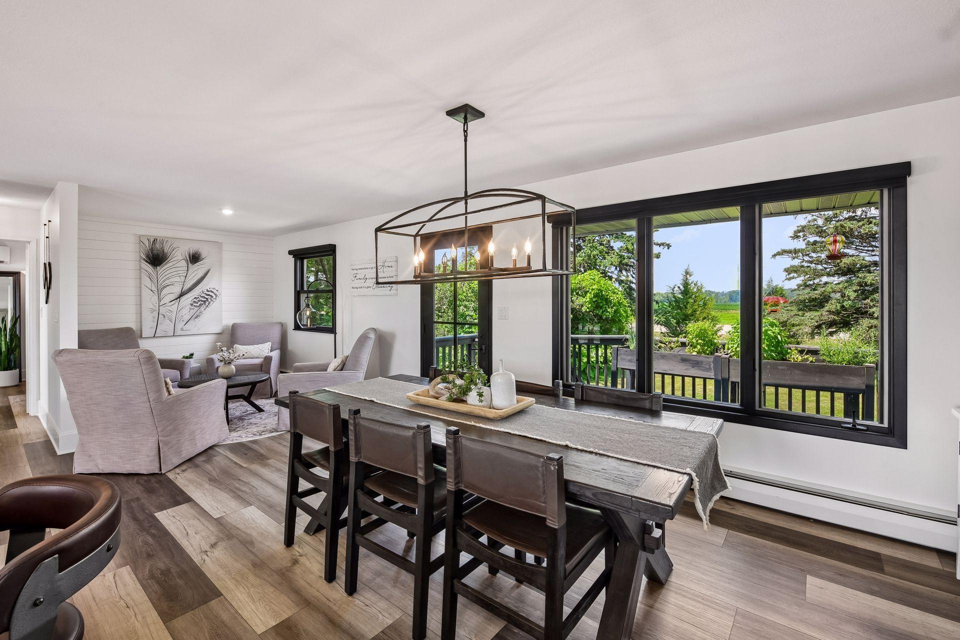 18061 Langford Boulevard Property Photo 12