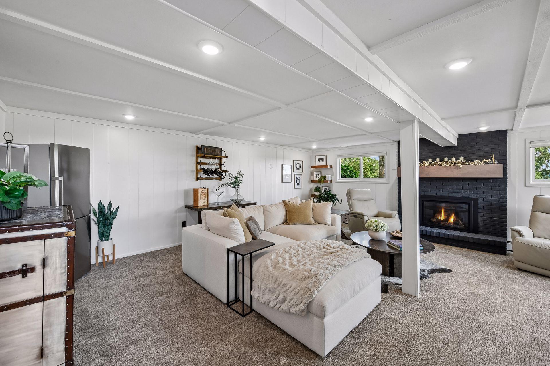 18061 Langford Boulevard Property Photo 21