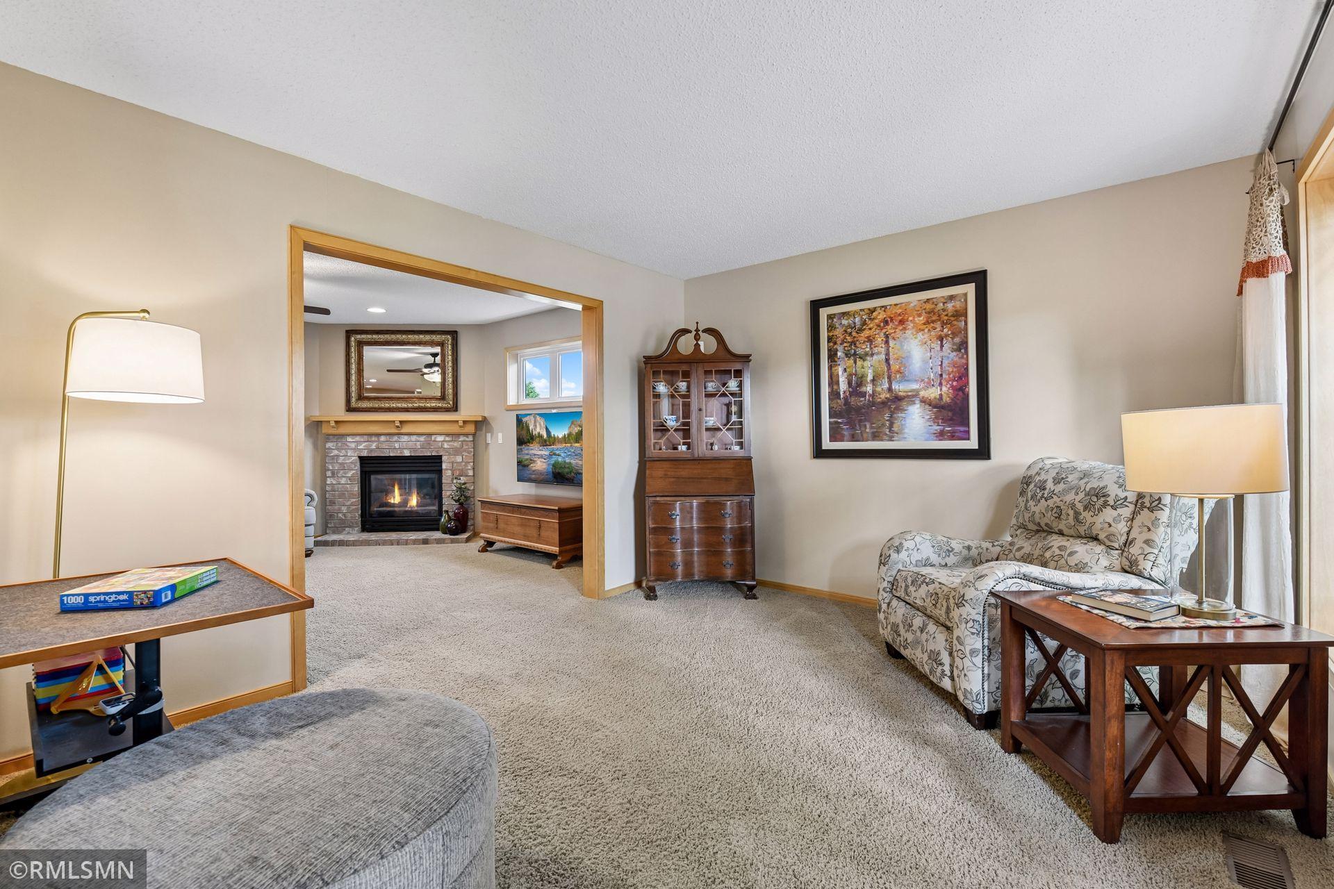 766 Quail Run Property Photo 4