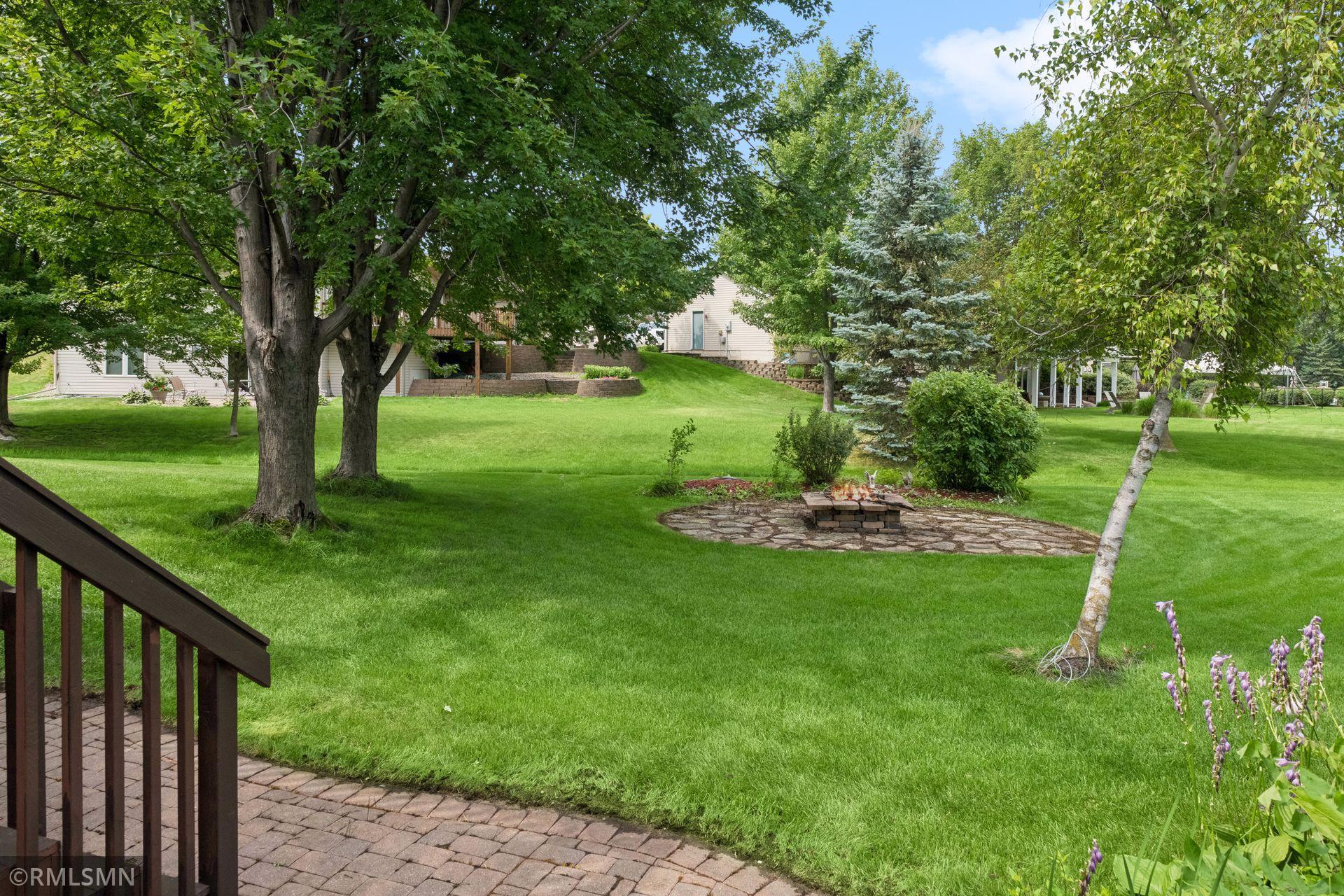 766 Quail Run Property Photo 33