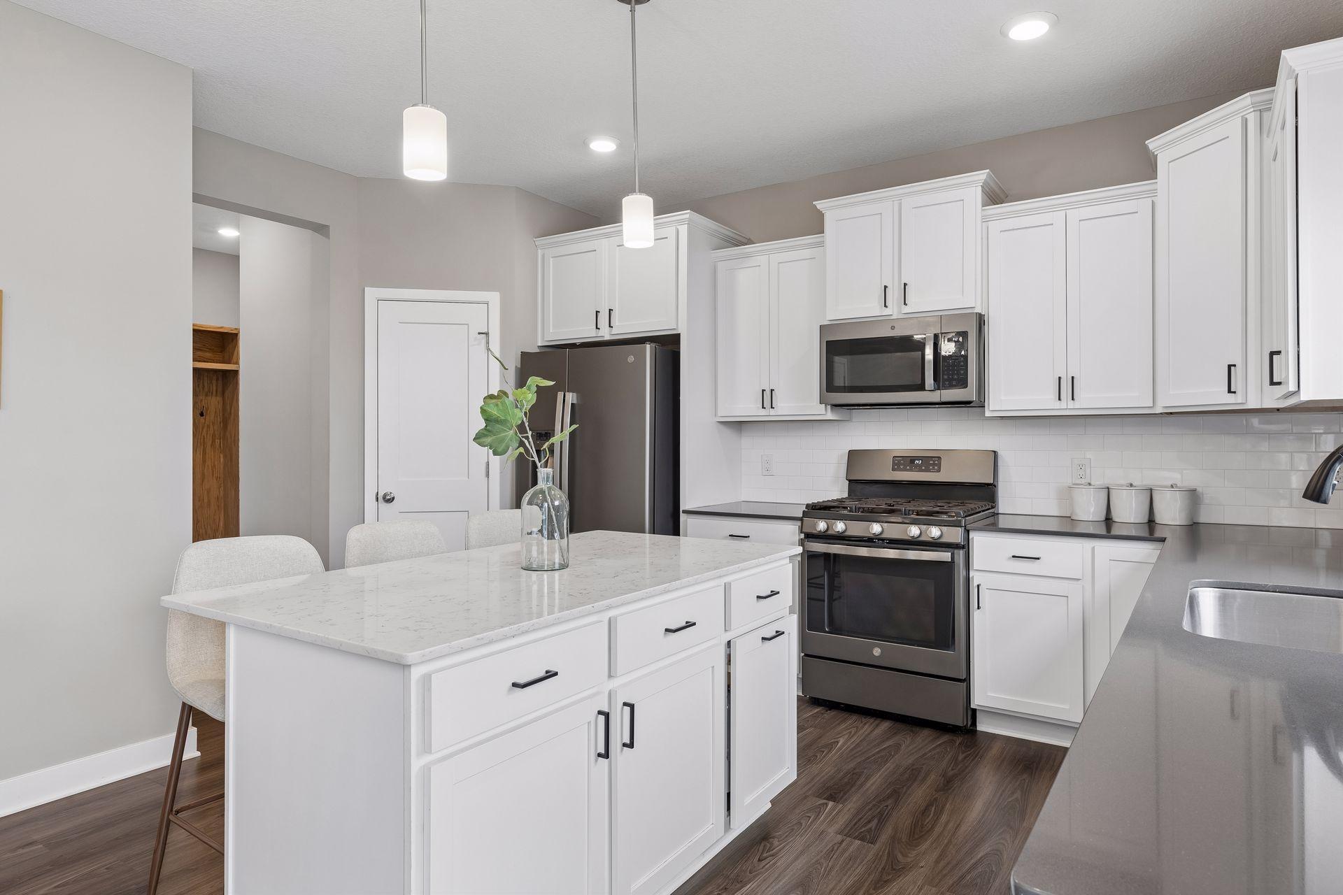 11302 Red Stem Court Property Photo 8