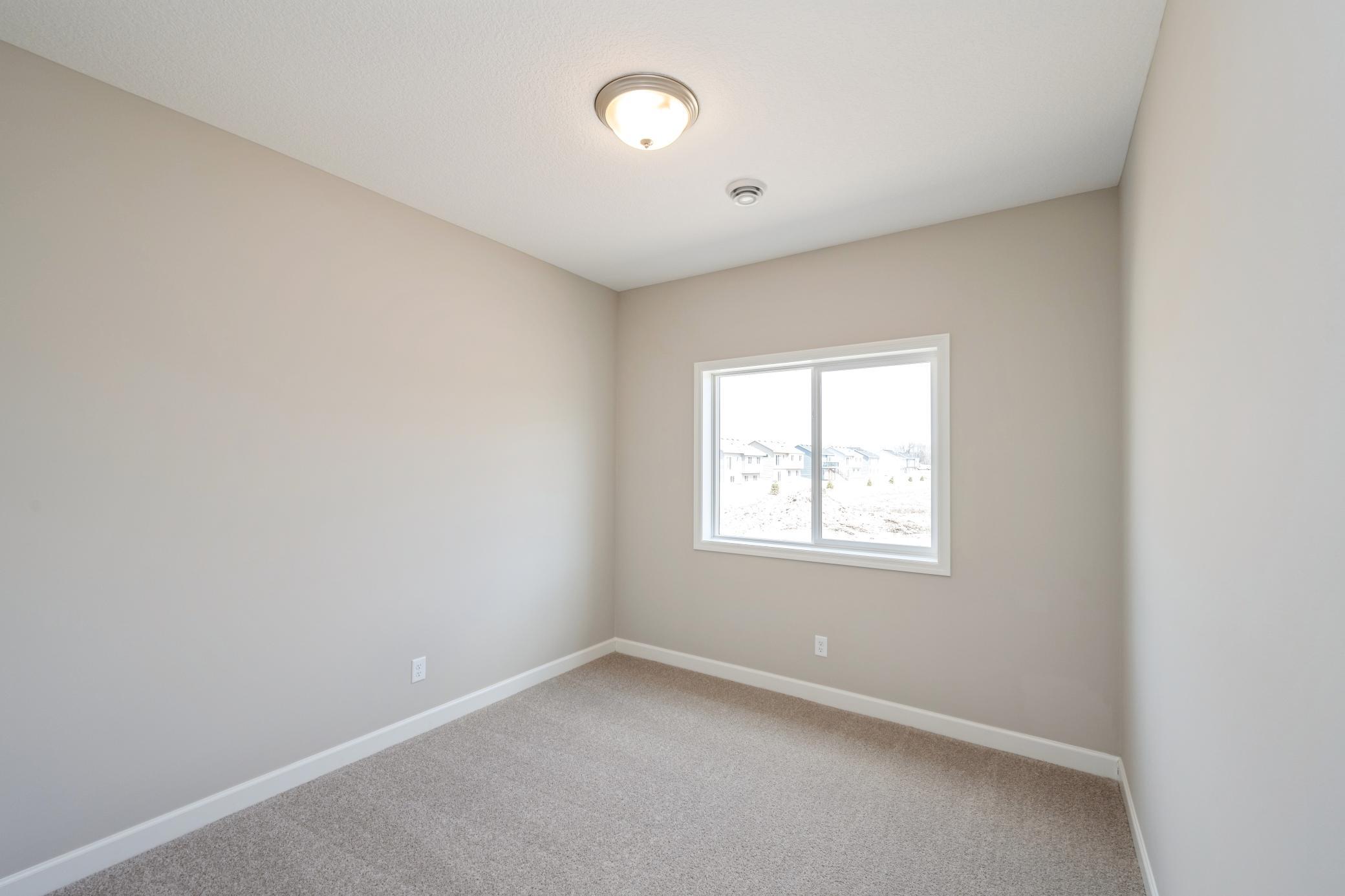 290 Emmy Lane Property Photo 16