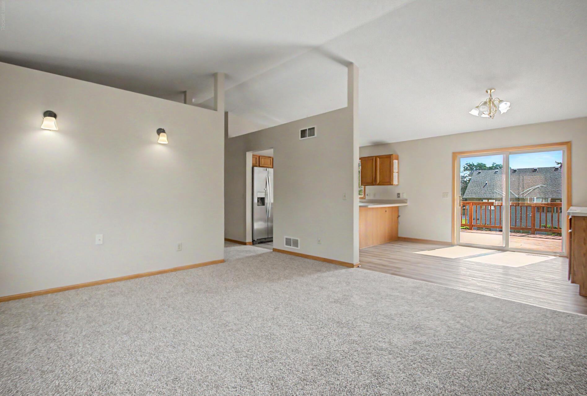 2215 Hulett Avenue Property Photo 5