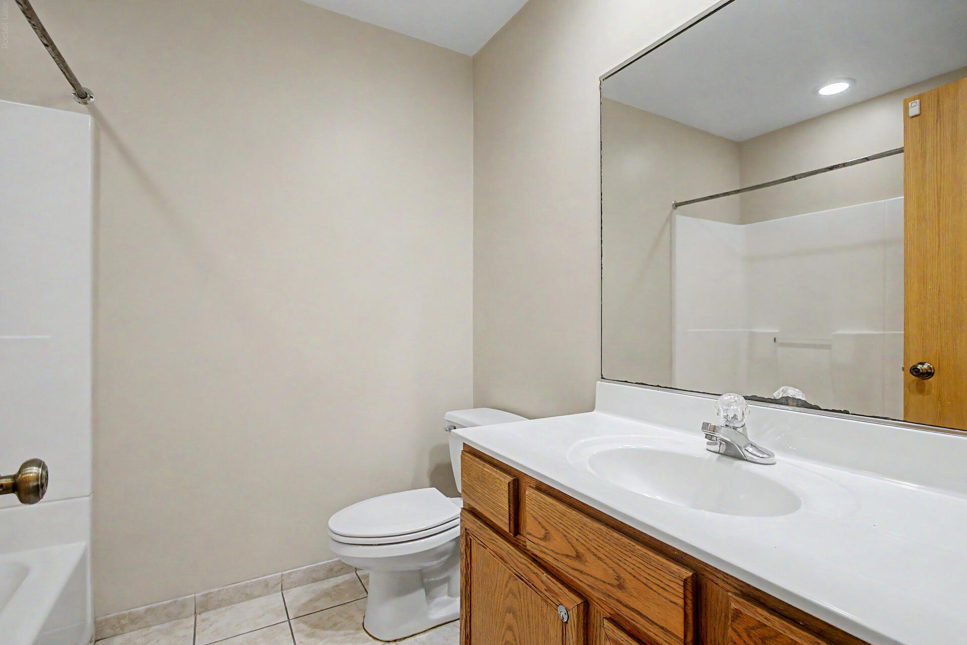 2215 Hulett Avenue Property Photo 13