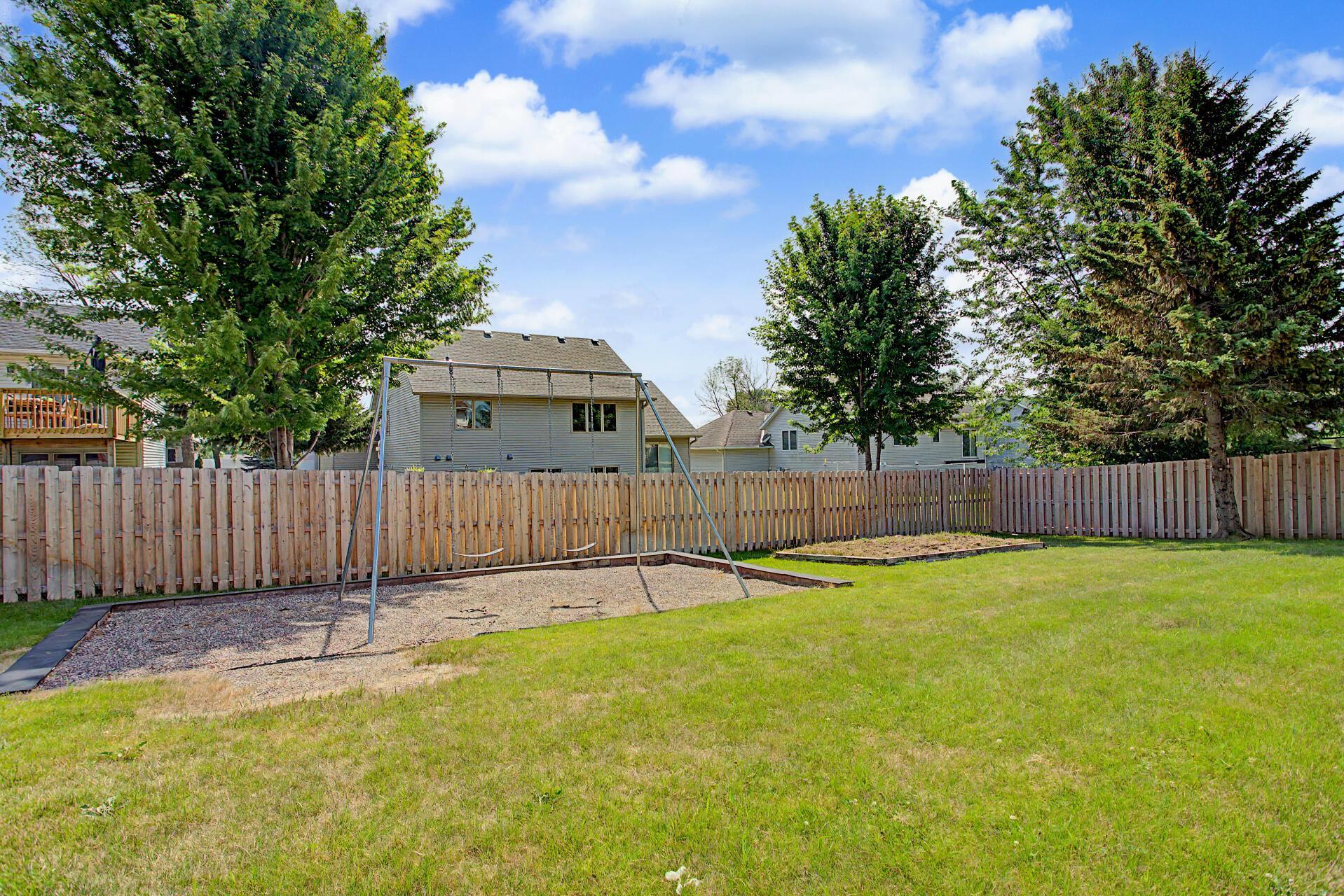 2215 Hulett Avenue Property Photo 29