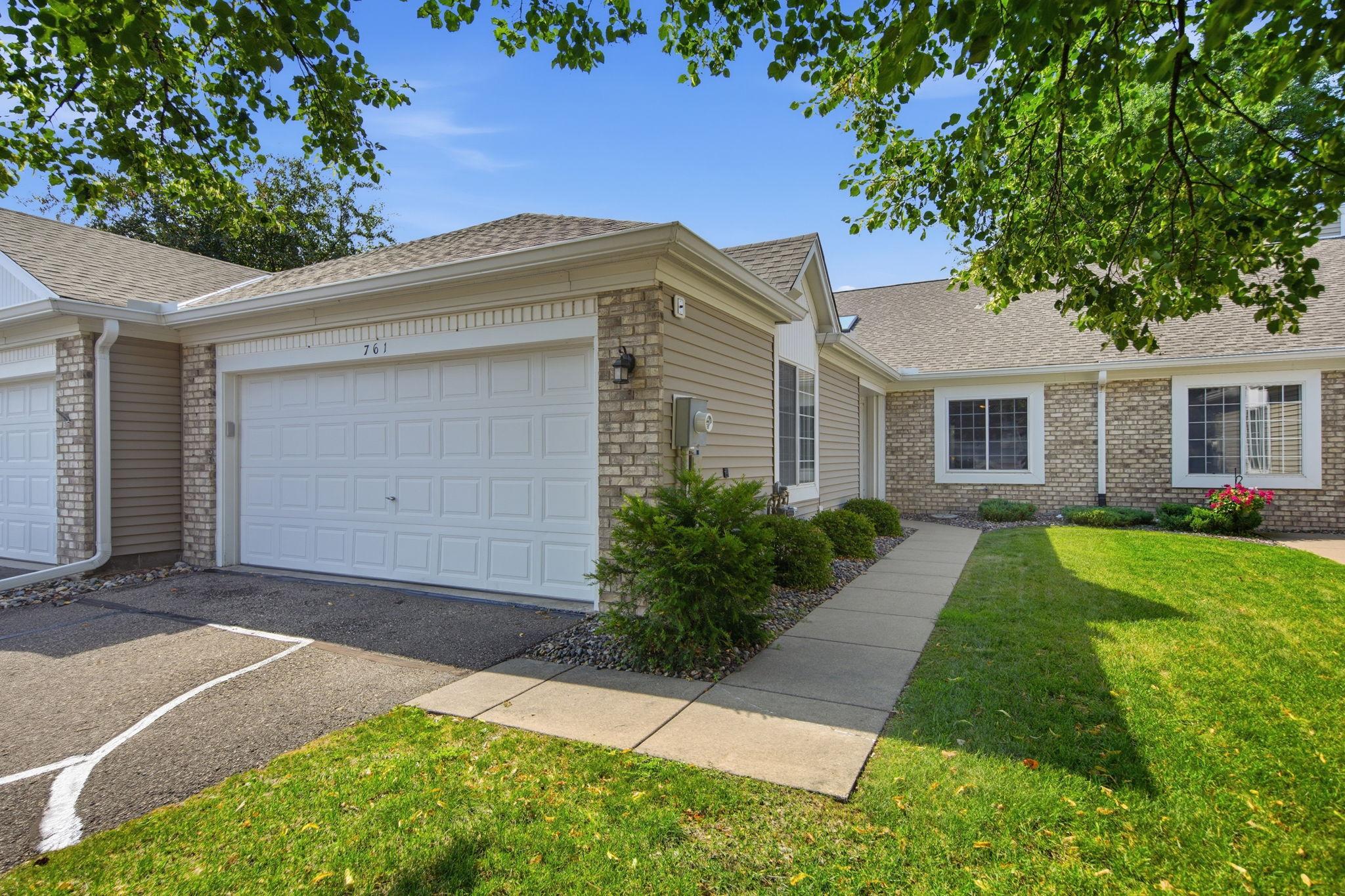 761 Markgrafs Lake Draw Property Photo 1