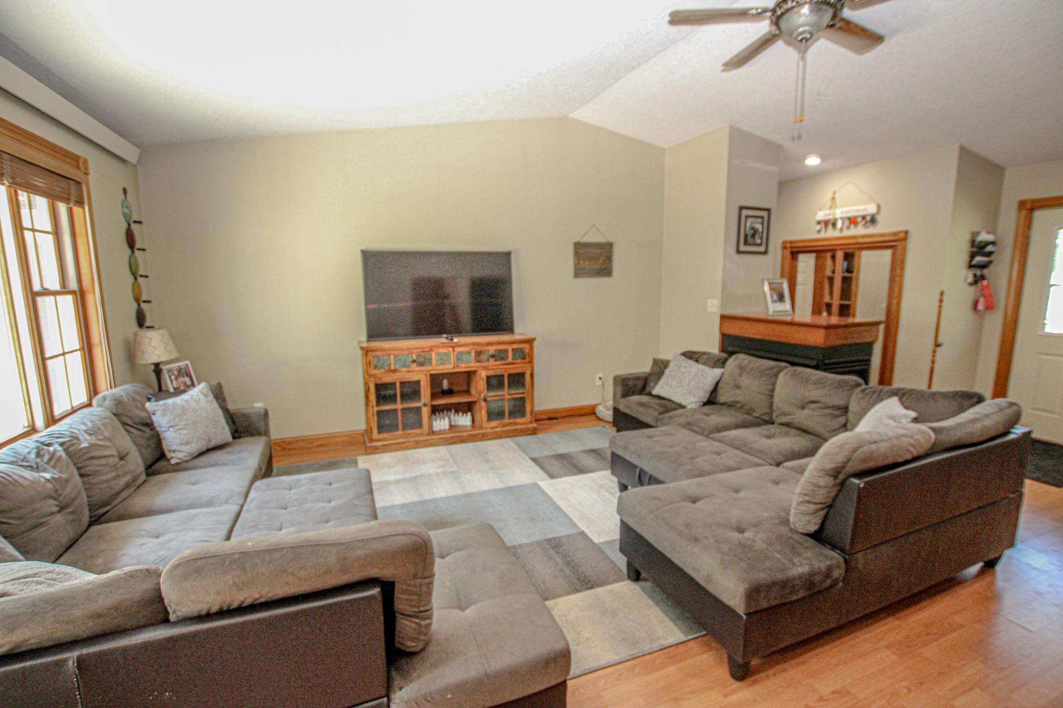 1712 Cranberry Lane Ne Property Photo 12