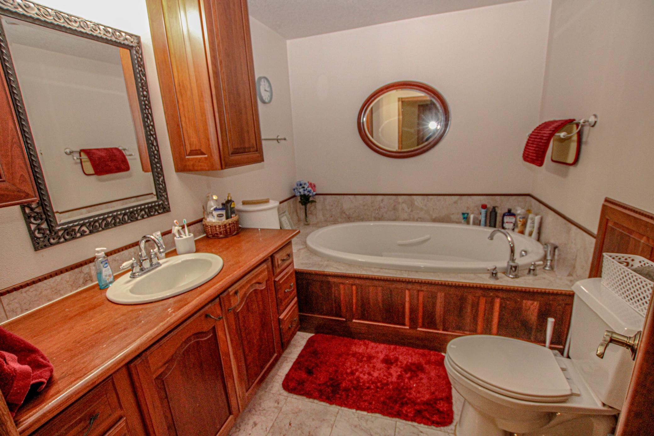 1712 Cranberry Lane Ne Property Photo 24