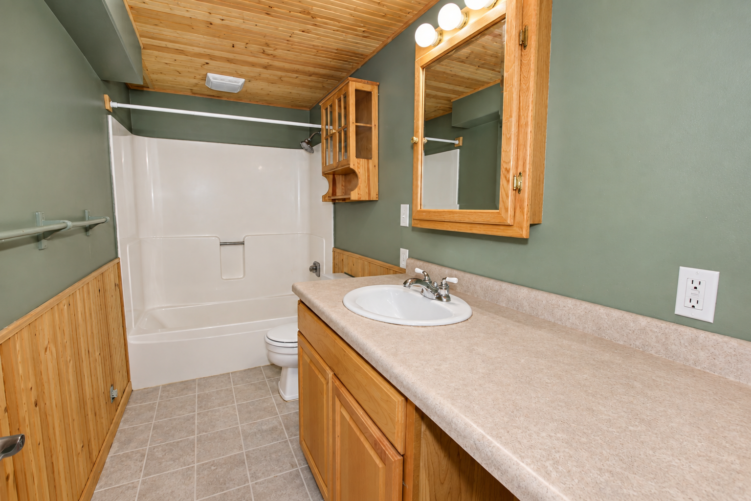 1712 Cranberry Lane Ne Property Photo 54