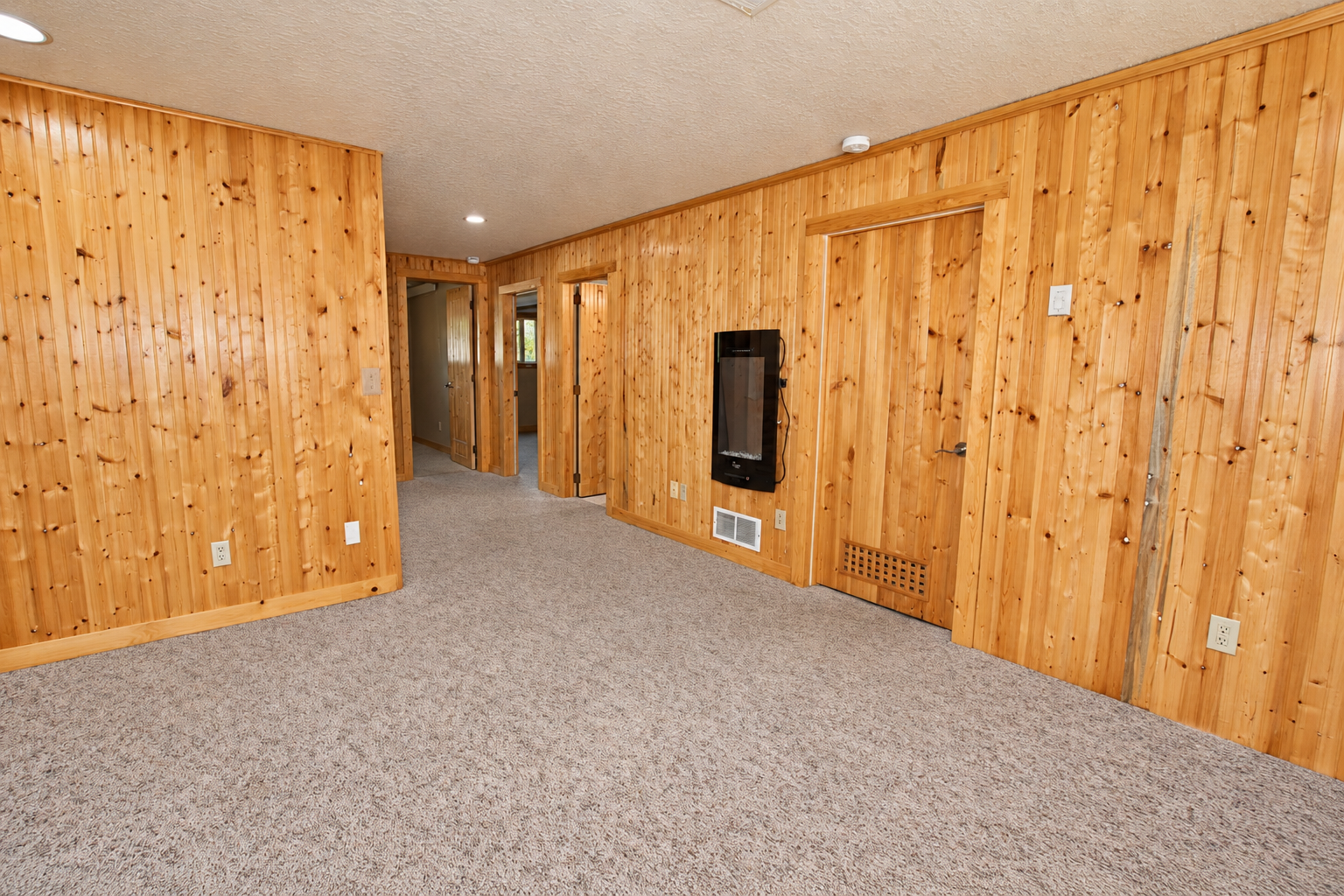 1712 Cranberry Lane Ne Property Photo 59