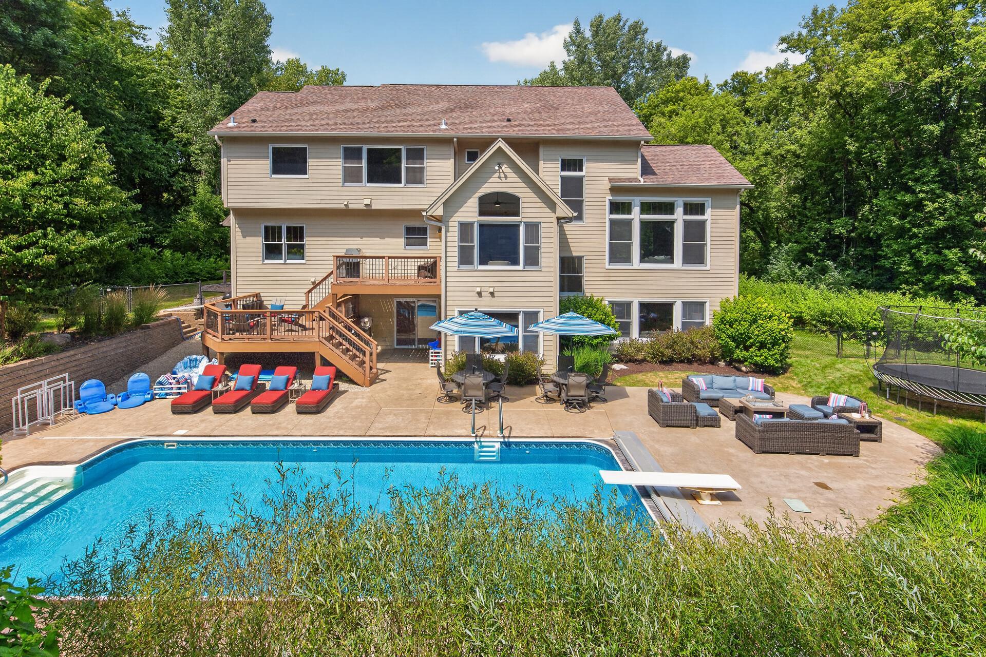 6539 Orchard Ridge Trail Property Photo 2