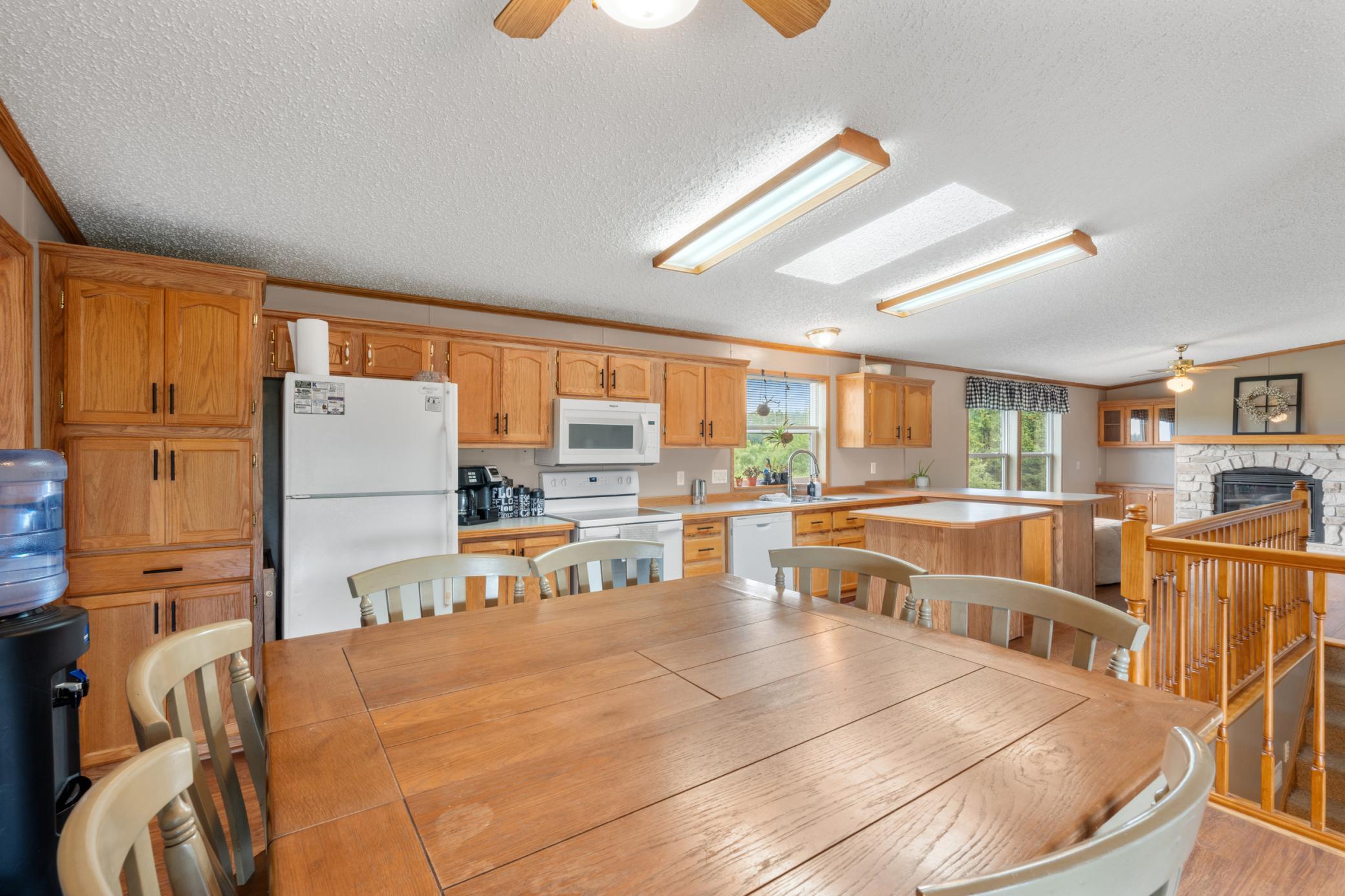 5404 Rush Point Drive Property Photo 6