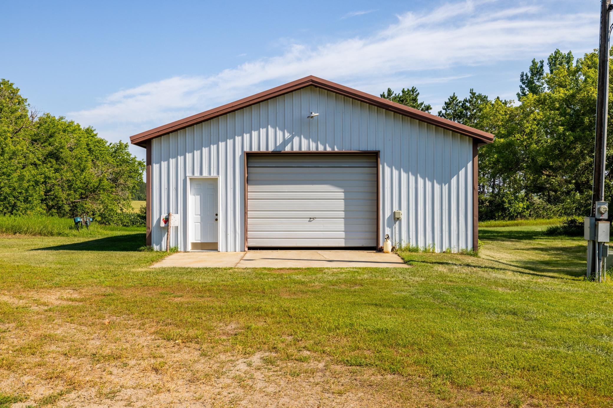 20990 110th Street Property Photo 6