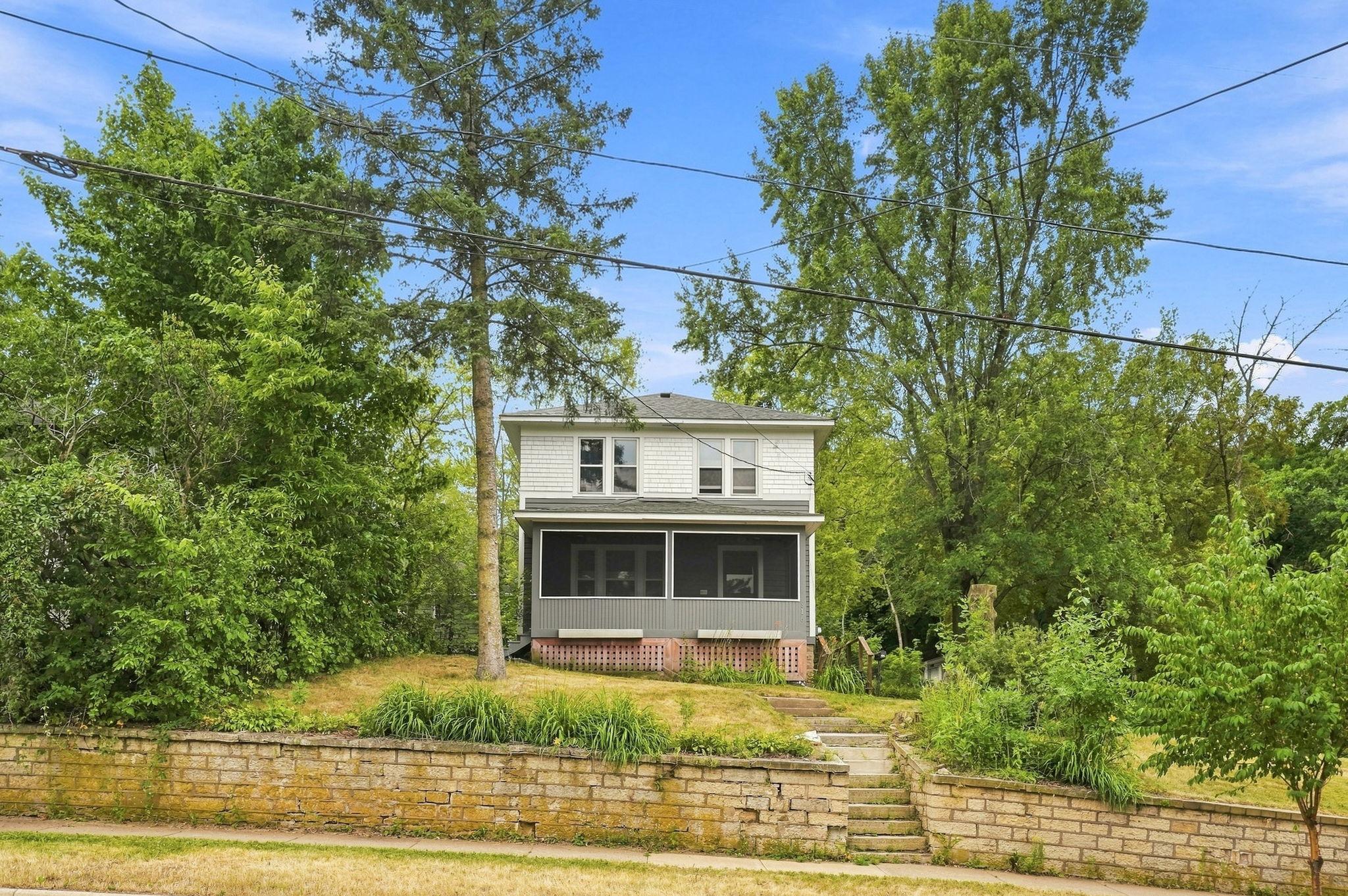 816 Vine Street Property Photo 1