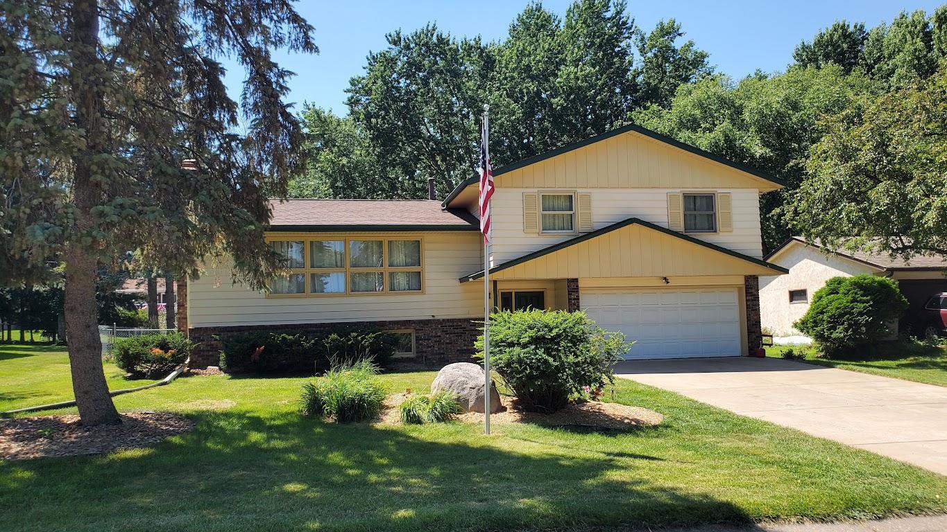 1880 Richal Drive
