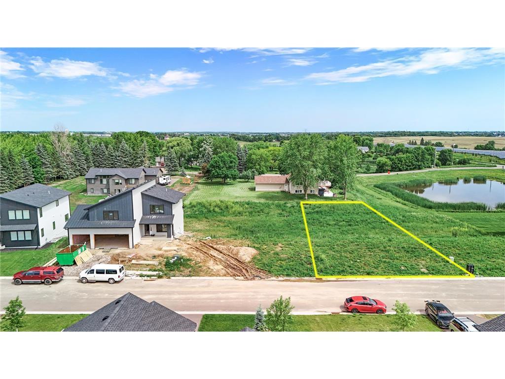 9988 14th Circle Ne Property Photo 4