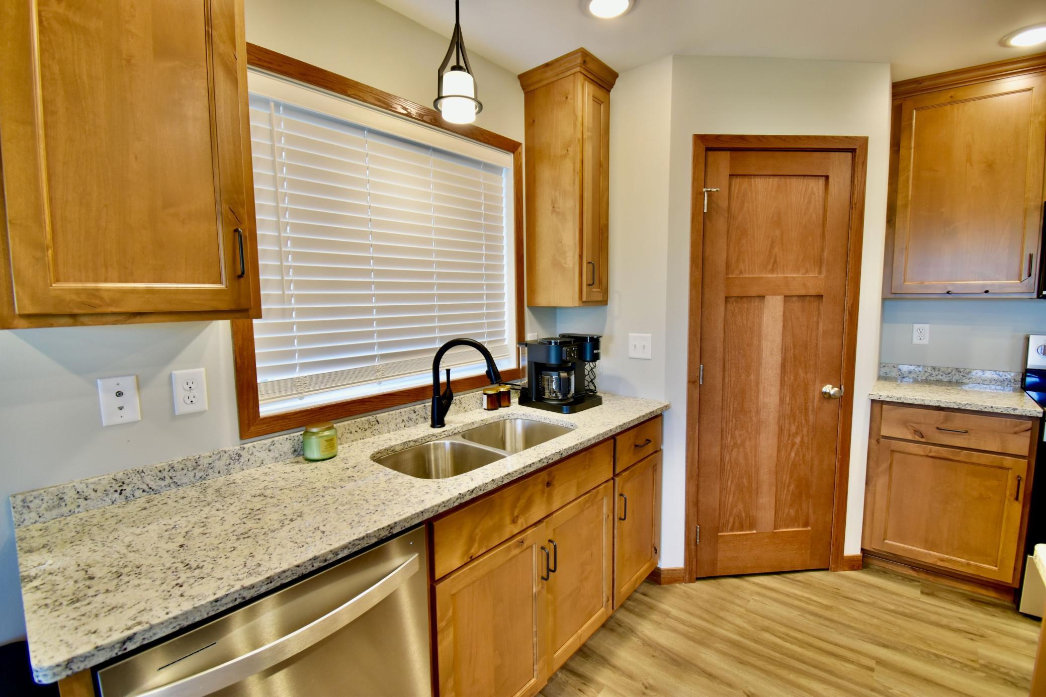 44911 N Sauk View Drive Property Photo 12