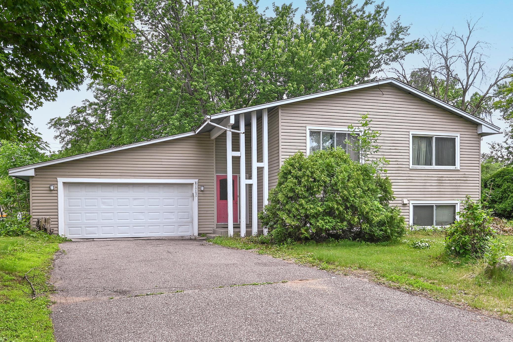 8117 Sunkist Circle