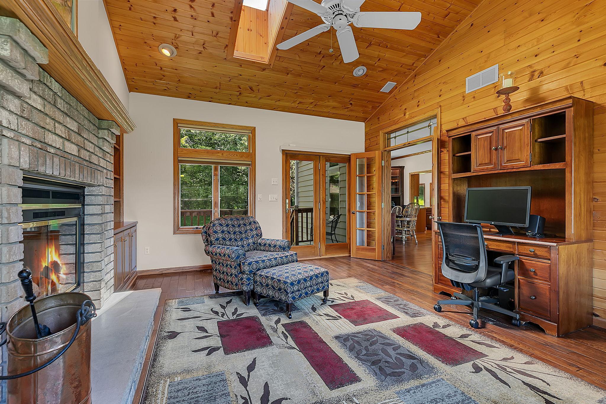 21602 Fireside Court Property Photo 31