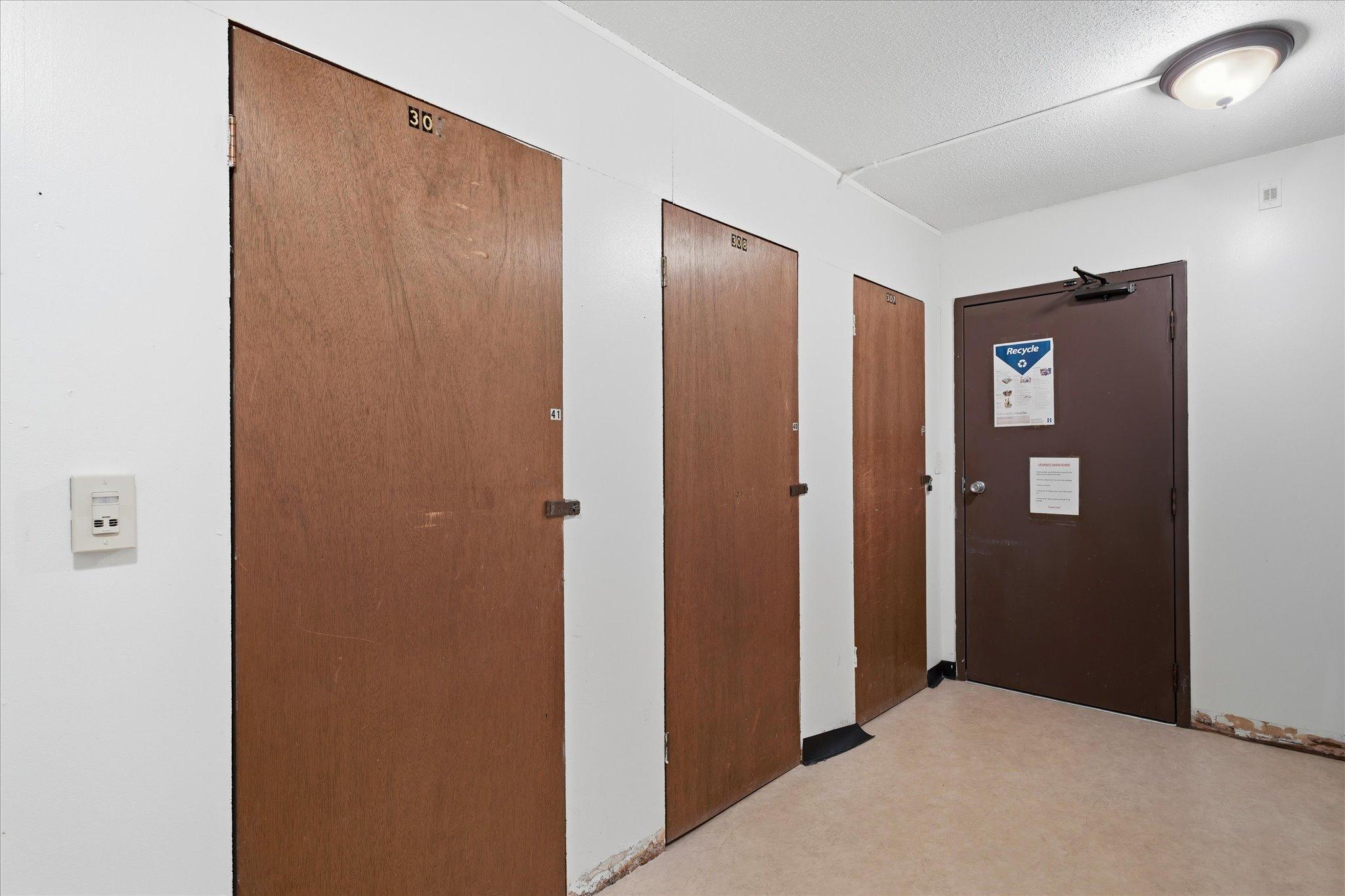 10840 Rockford Road 309 Property Photo 23