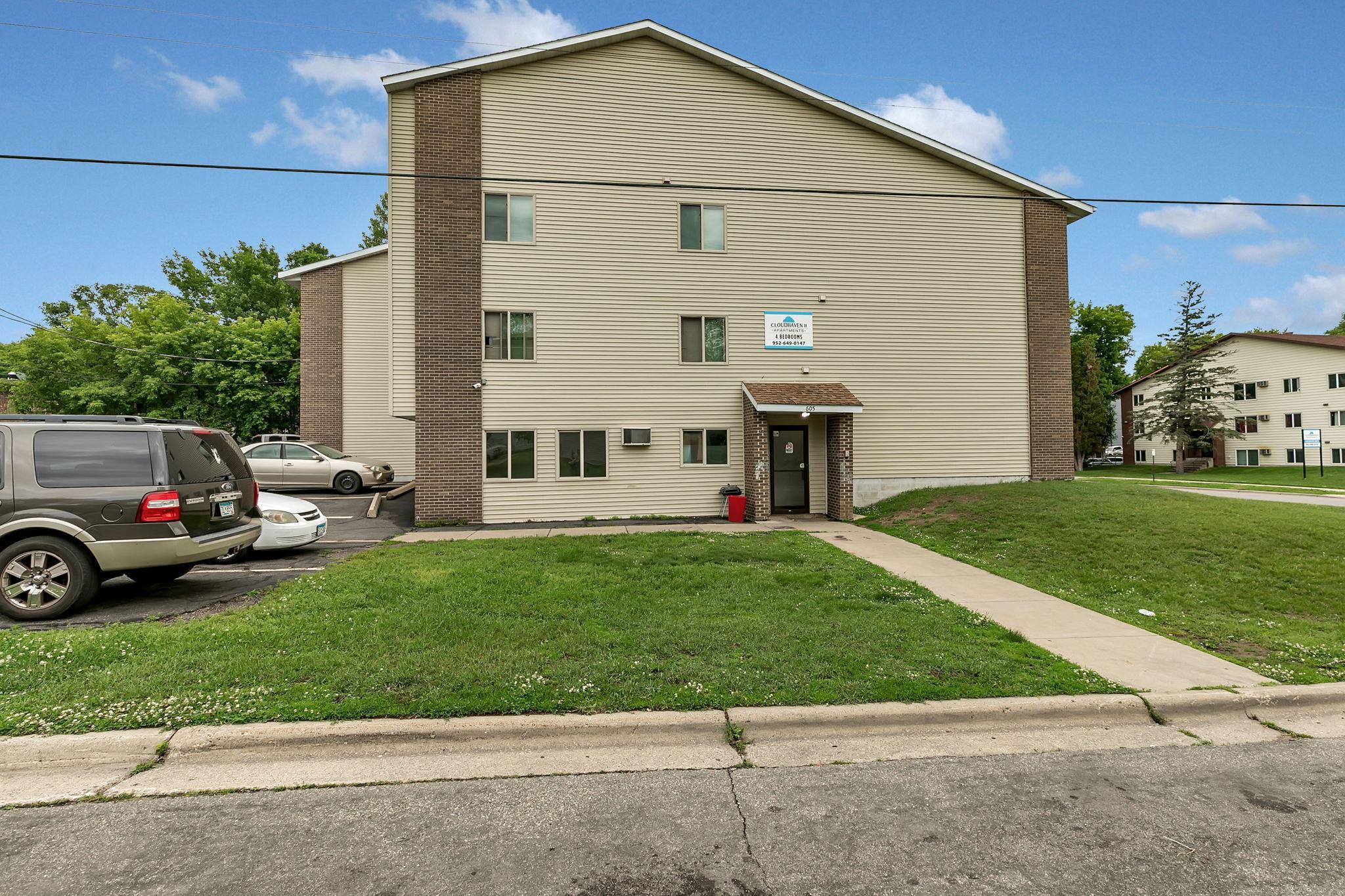 1416 6th Avenue S Property Photo 3