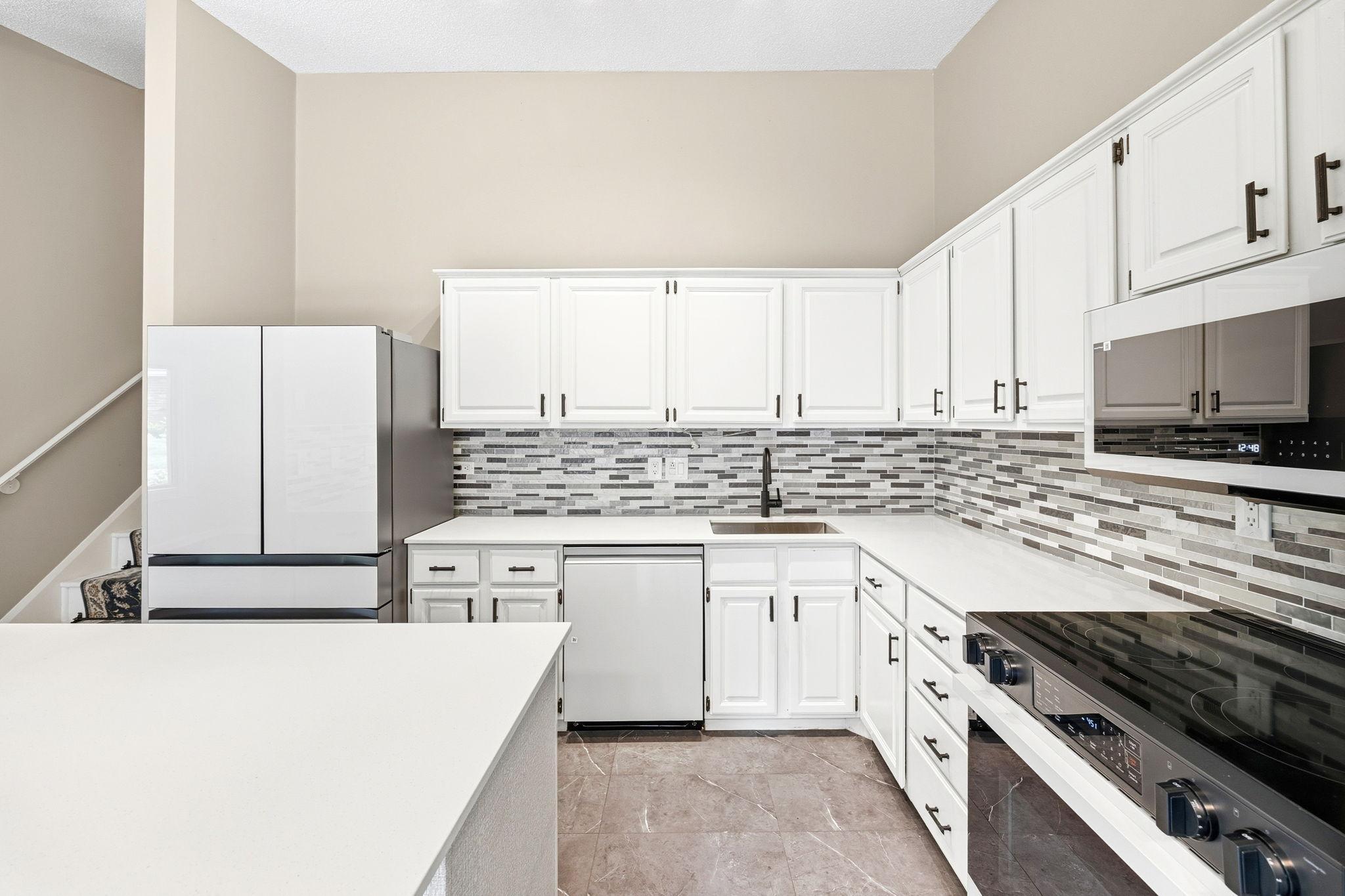 9712 Cimarron Circle Property Photo 17