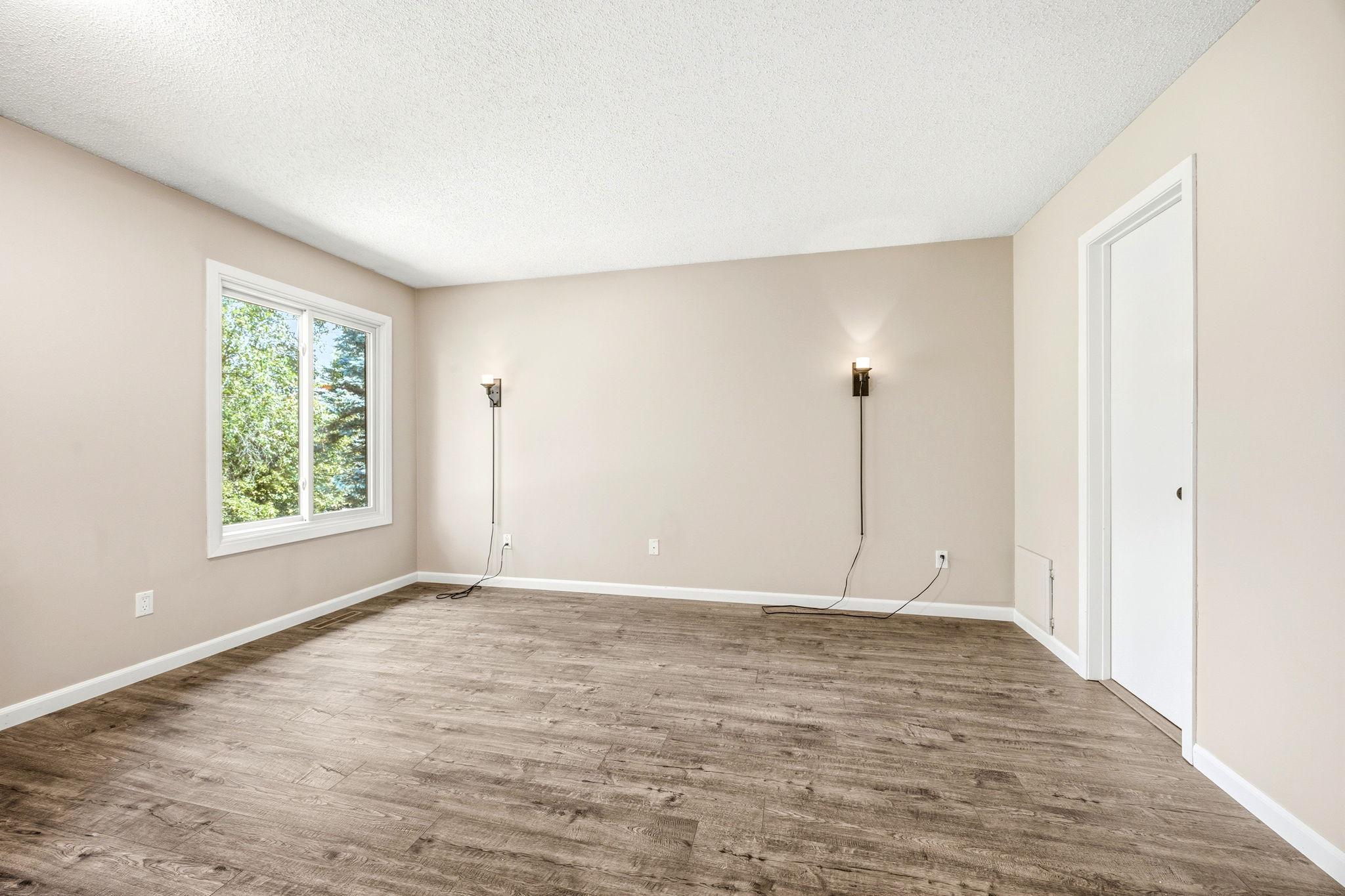 9712 Cimarron Circle Property Photo 19