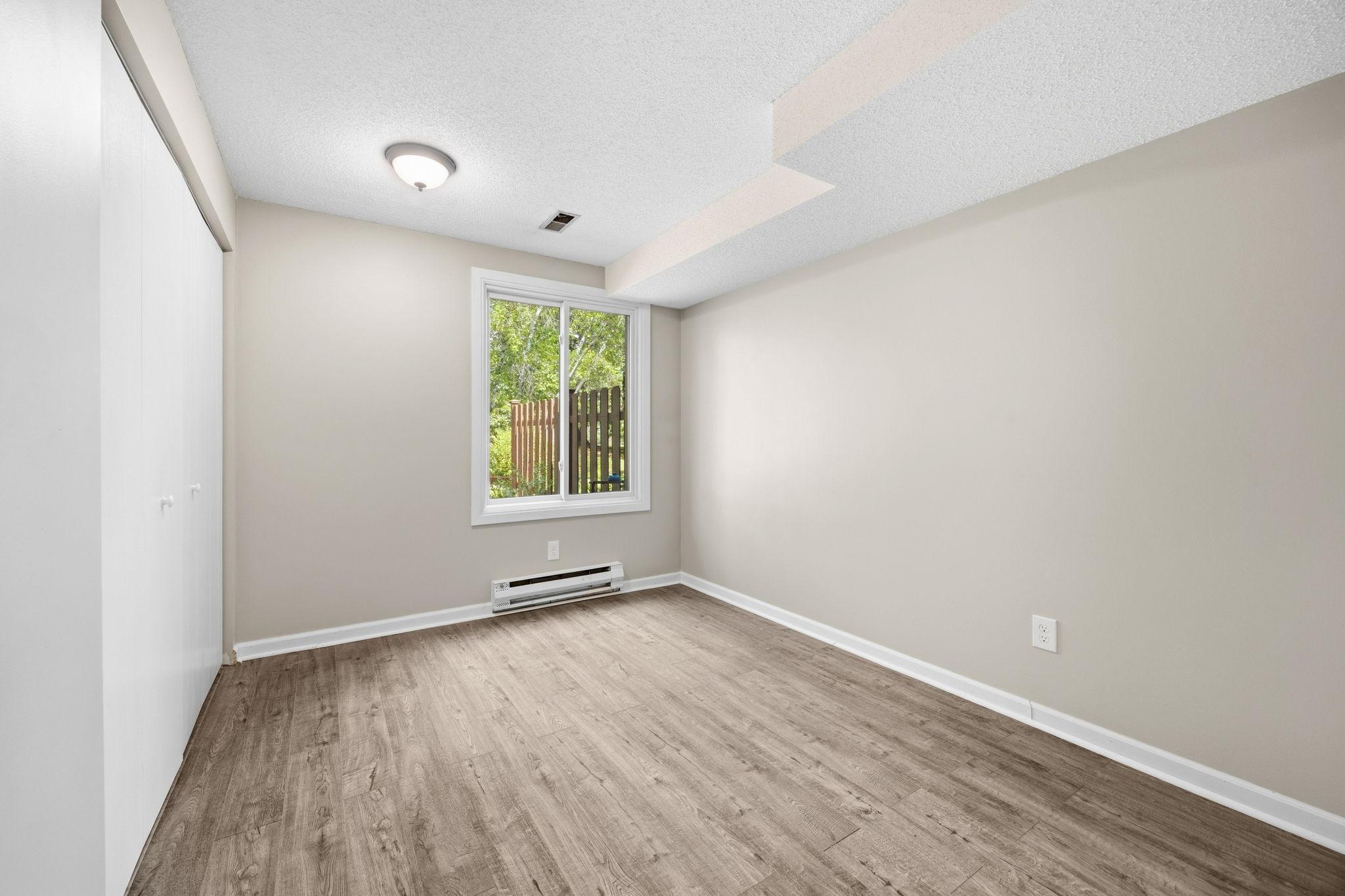 9712 Cimarron Circle Property Photo 24