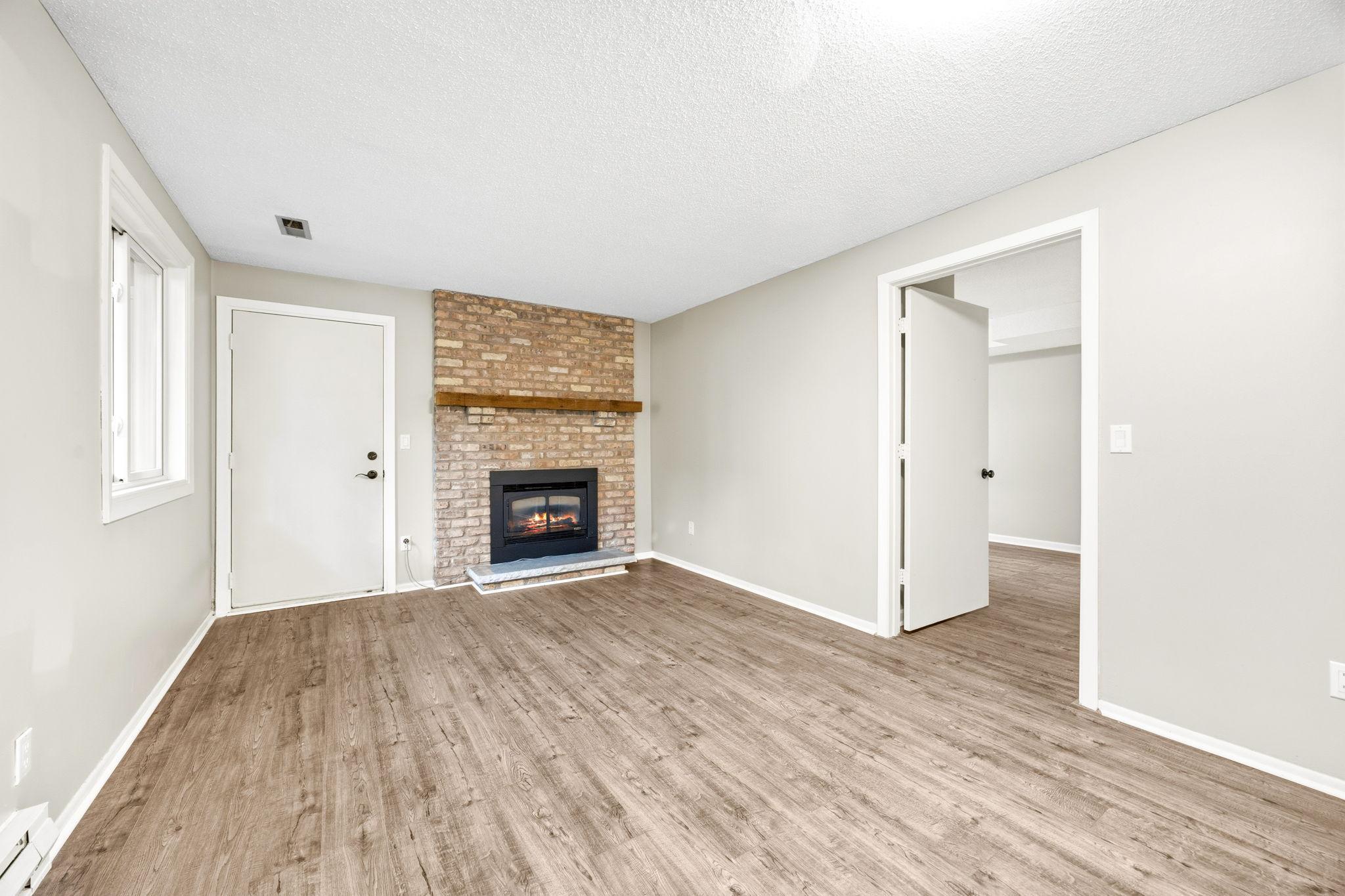 9712 Cimarron Circle Property Photo 27