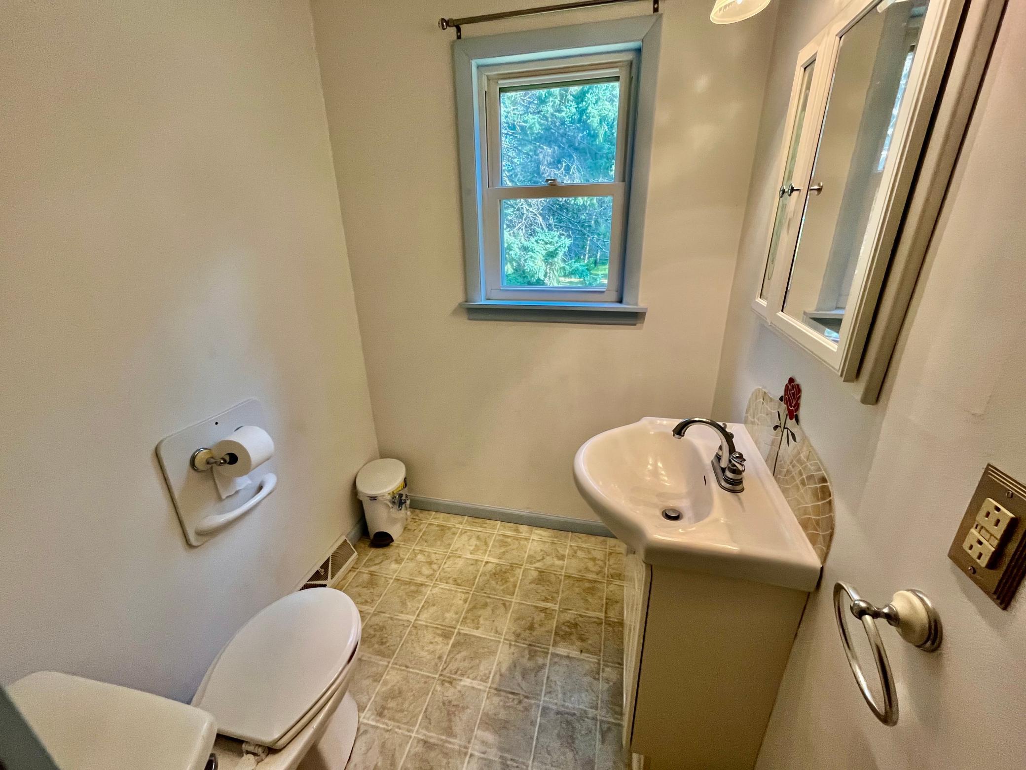 38947 State Highway 65 Property Photo 14