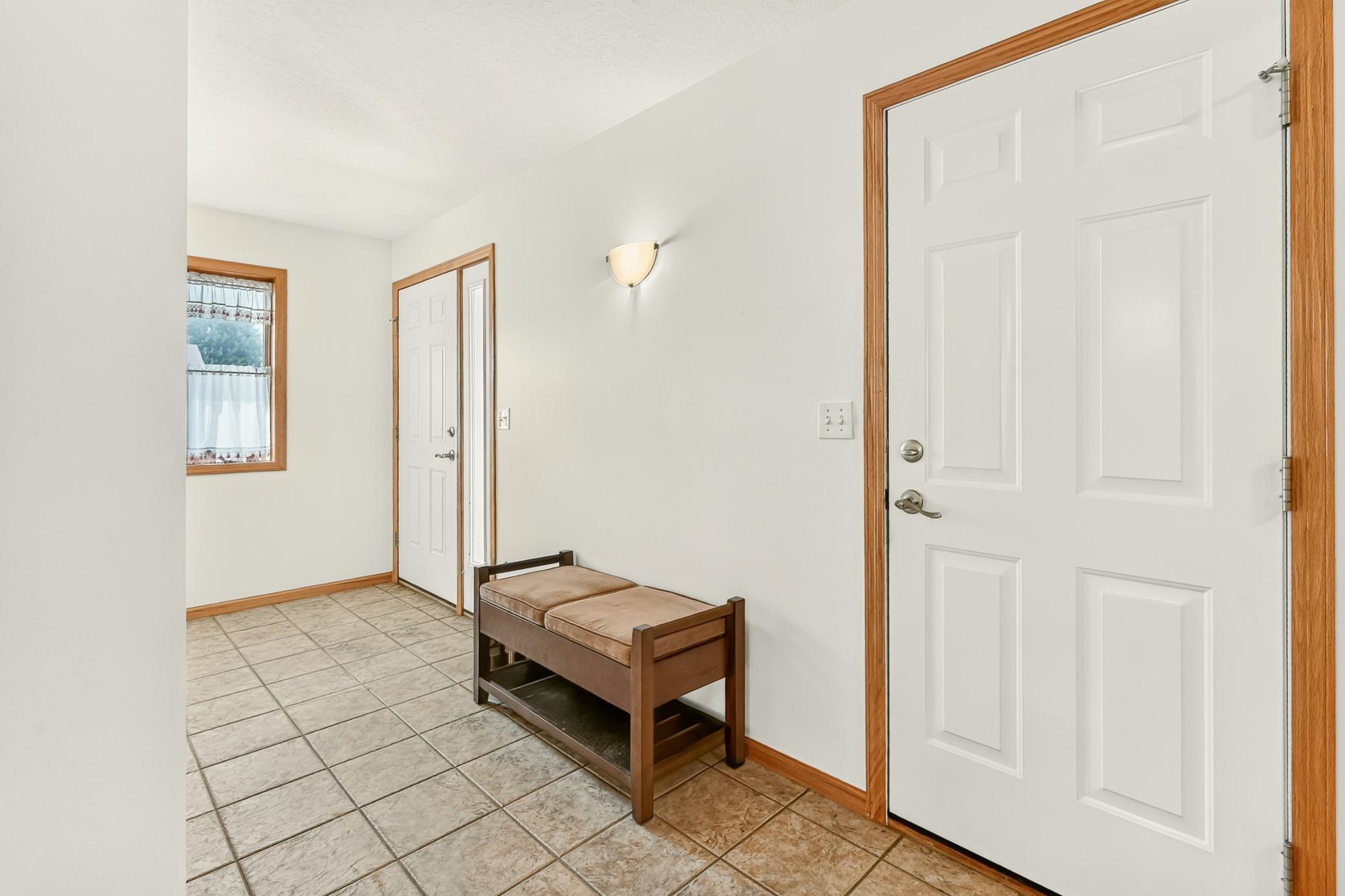 2970 Kenosha Drive Nw Property Photo 2
