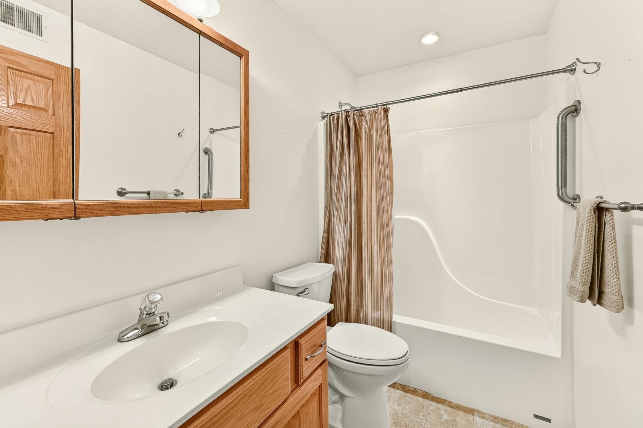 2970 Kenosha Drive Nw Property Photo 22