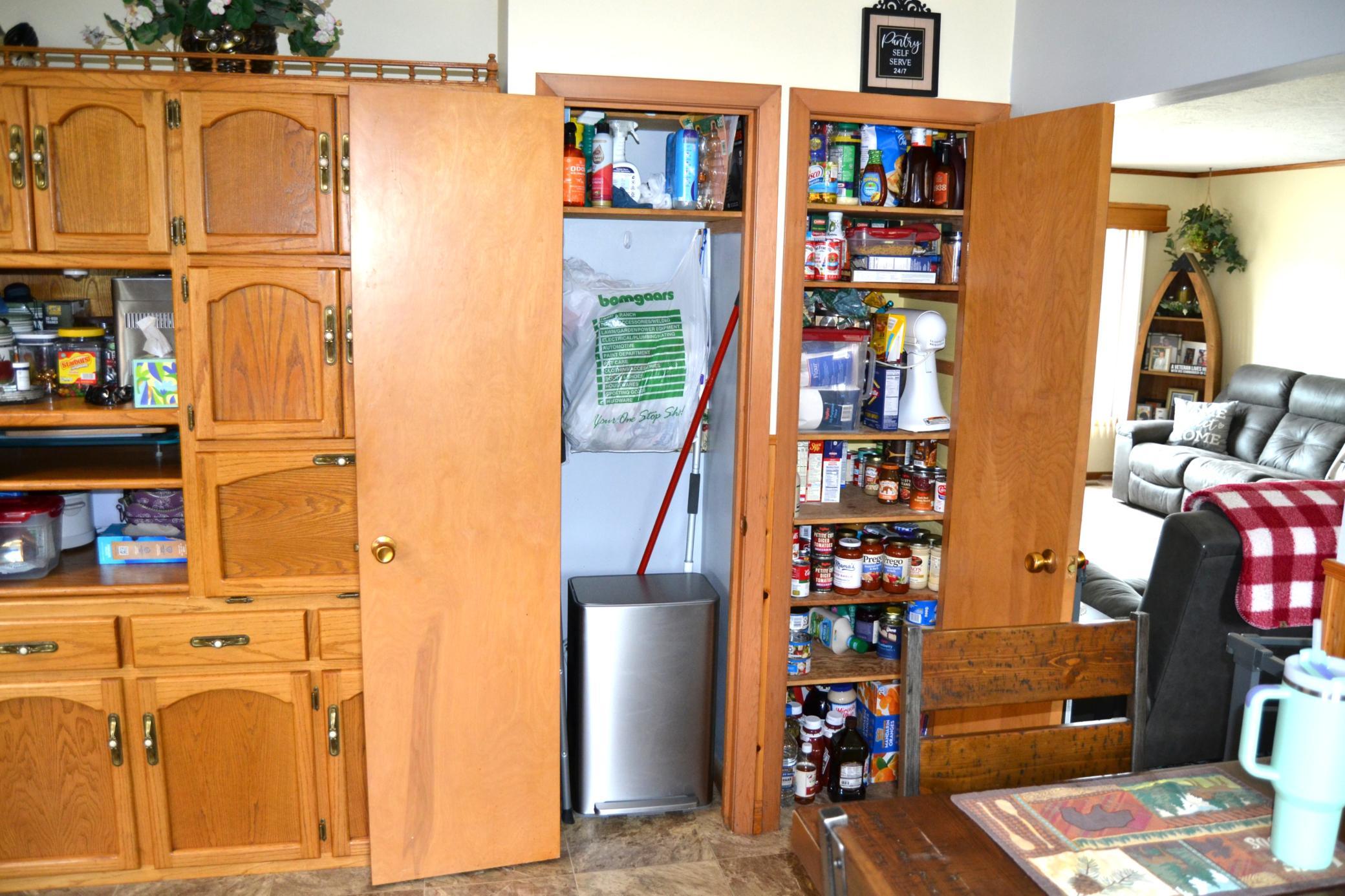 1544 Dickson Drive Property Photo 8
