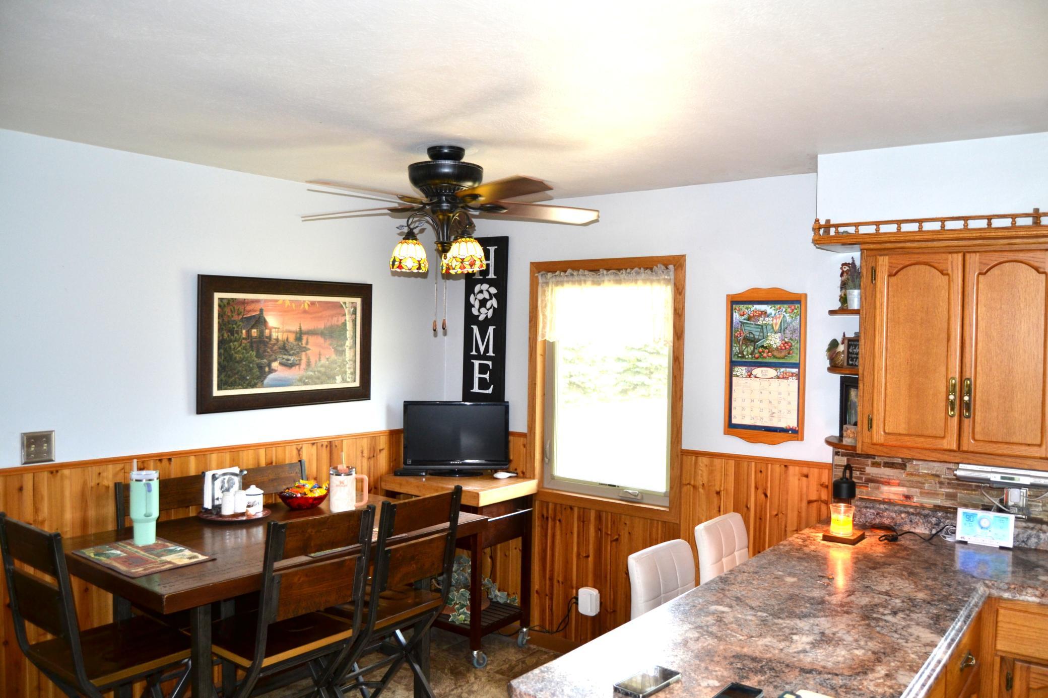 1544 Dickson Drive Property Photo 9