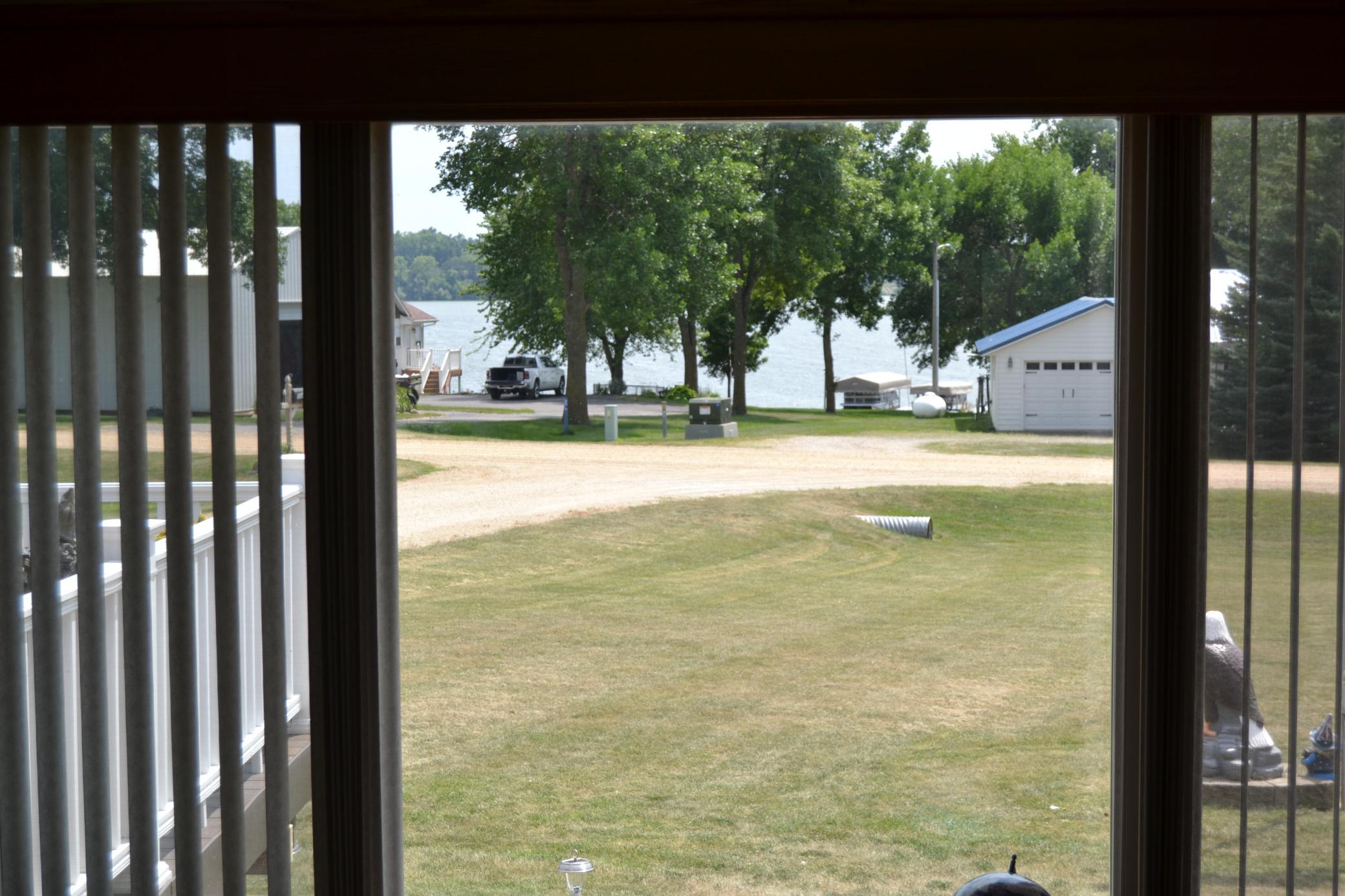1544 Dickson Drive Property Photo 12