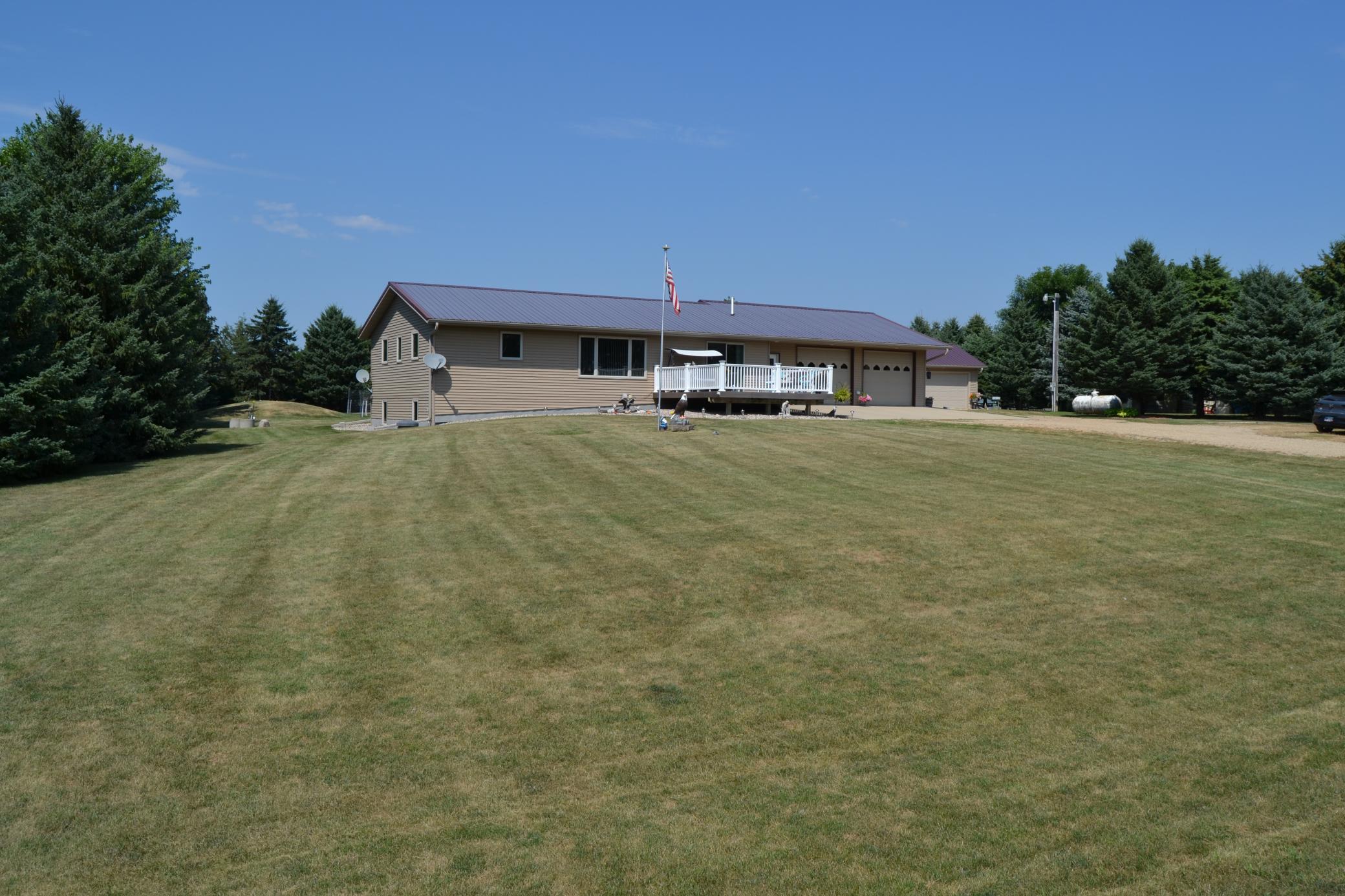 1544 Dickson Drive Property Photo 41