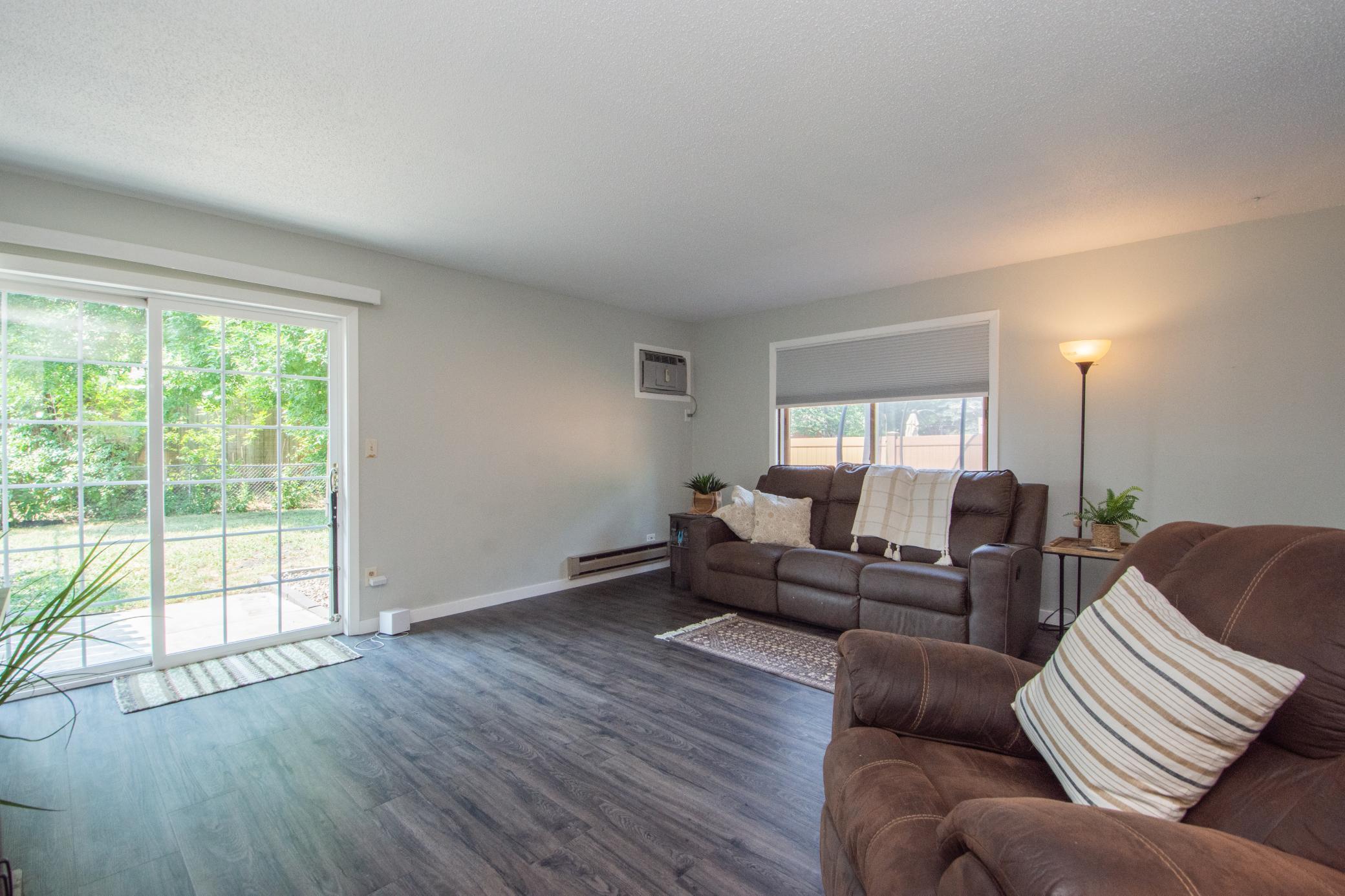 2025 Park Boulevard S Property Photo 12