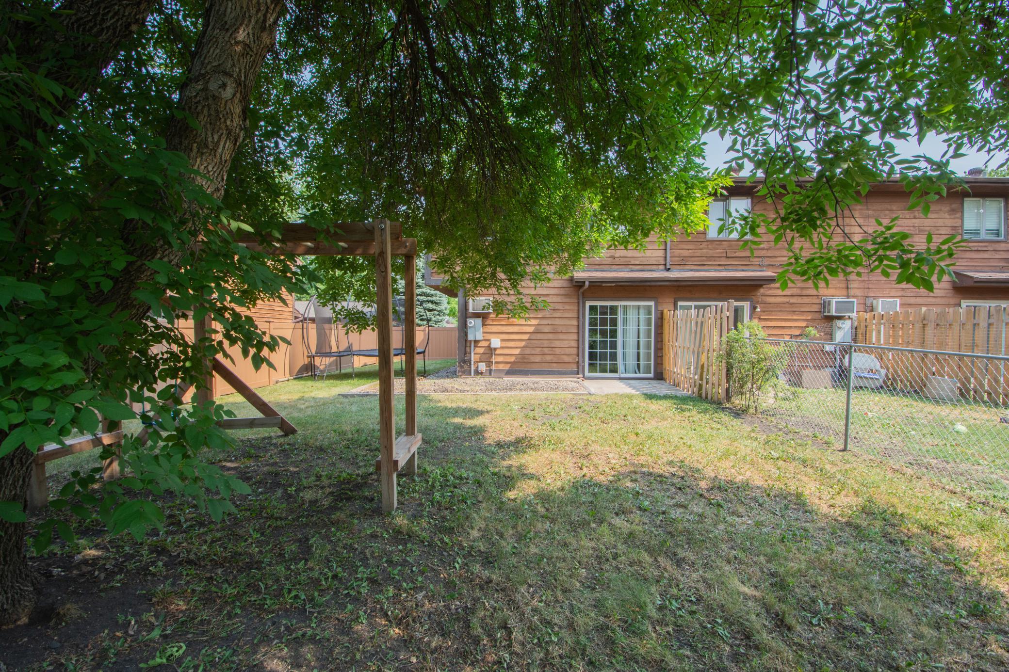 2025 Park Boulevard S Property Photo 25